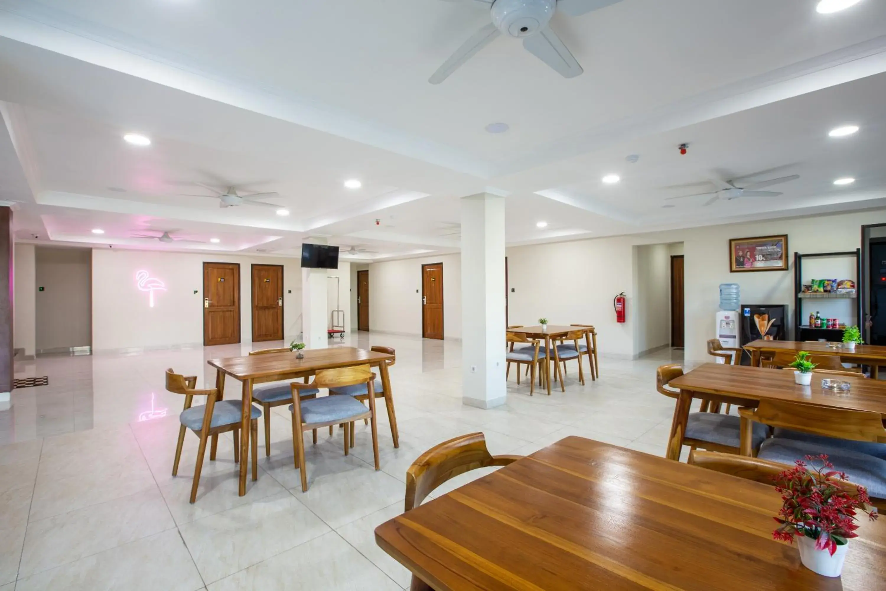 Restaurant/places to eat in Liberta Home Seririt Bali Restaurant/places to eat in Liberta Home Seririt Bali