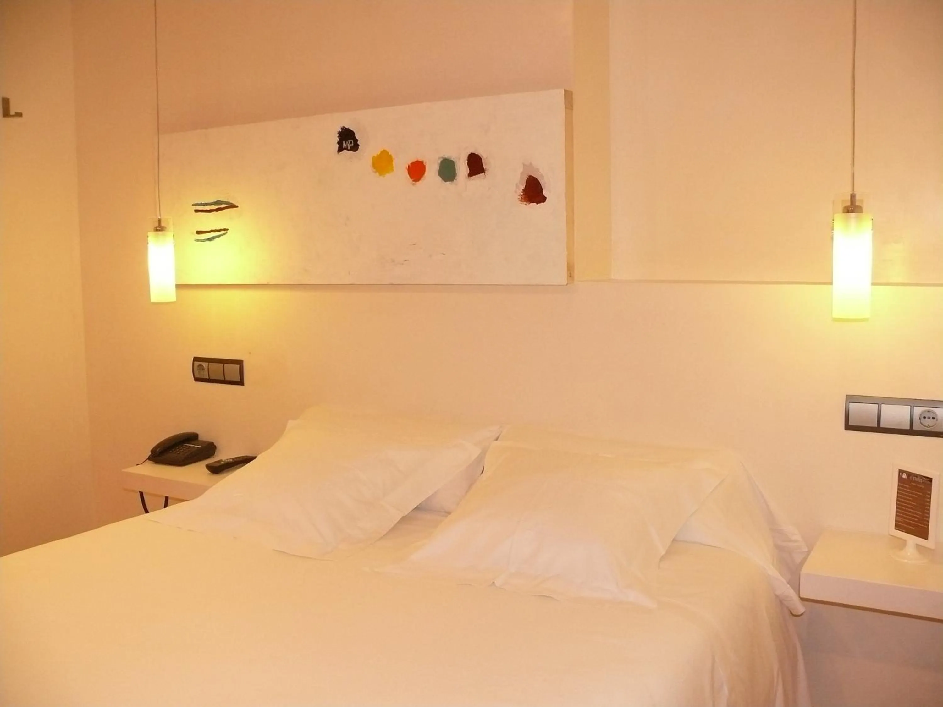 Photo of the whole room in Hotel Nochendi