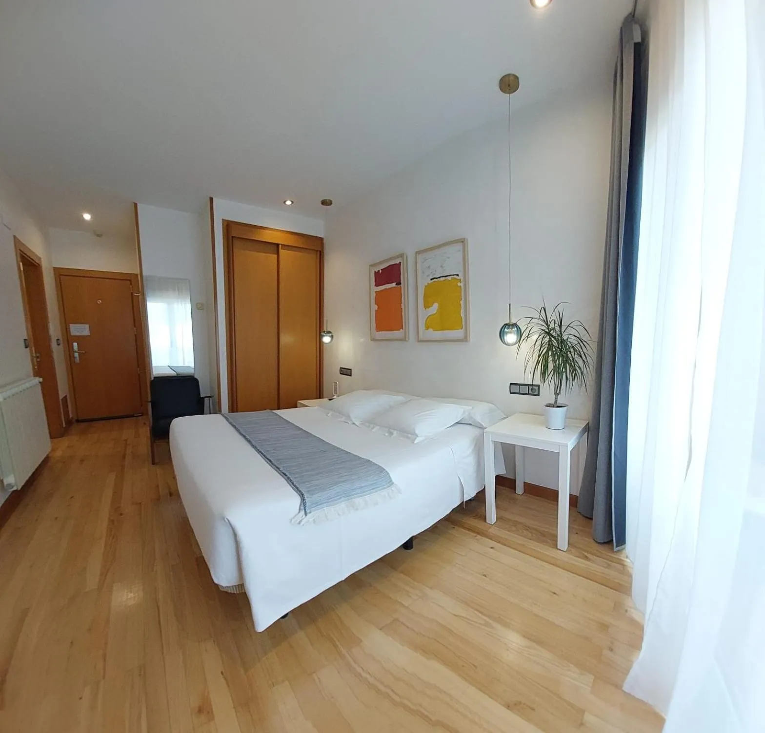 Photo of the whole room in Hotel Nochendi