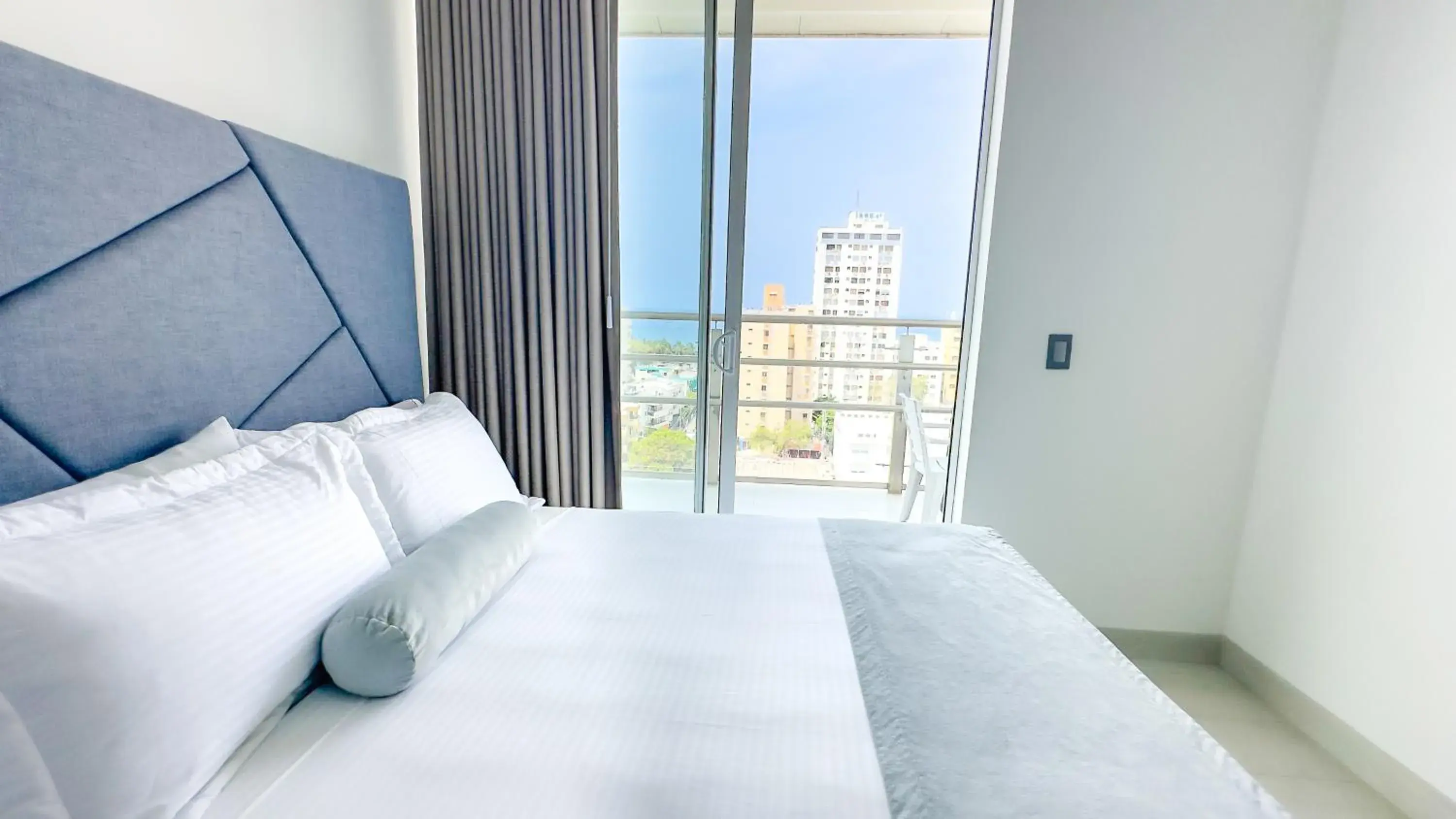 Superior Twin Room with City View in Hotel Marco Polo Rodadero Superior Twin Room with City View in Hotel Marco Polo Rodadero