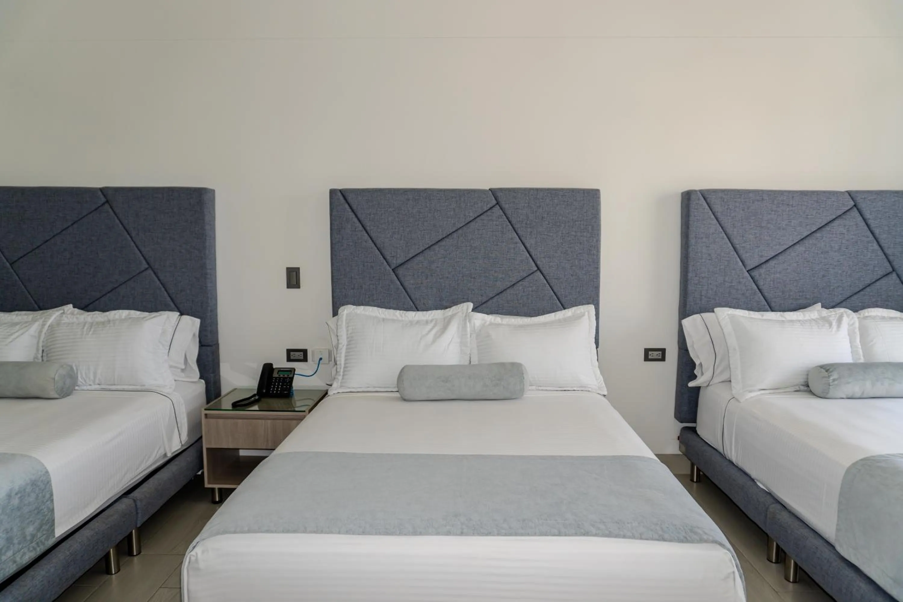 Bed in Hotel Marco Polo Rodadero