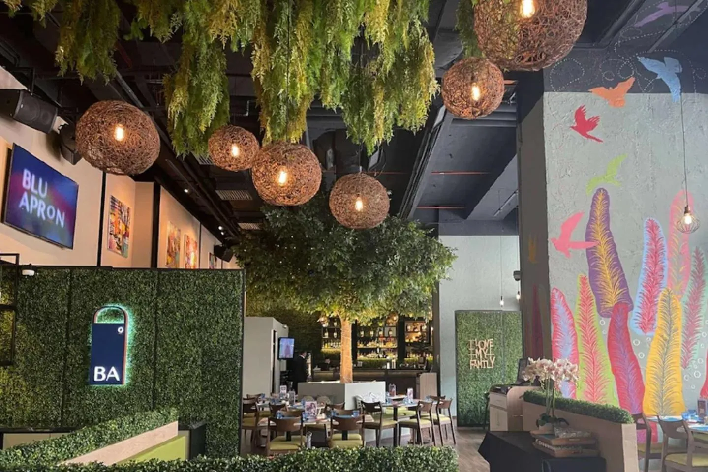 Restaurant/places to eat in RS Suites In Bukit Bintang