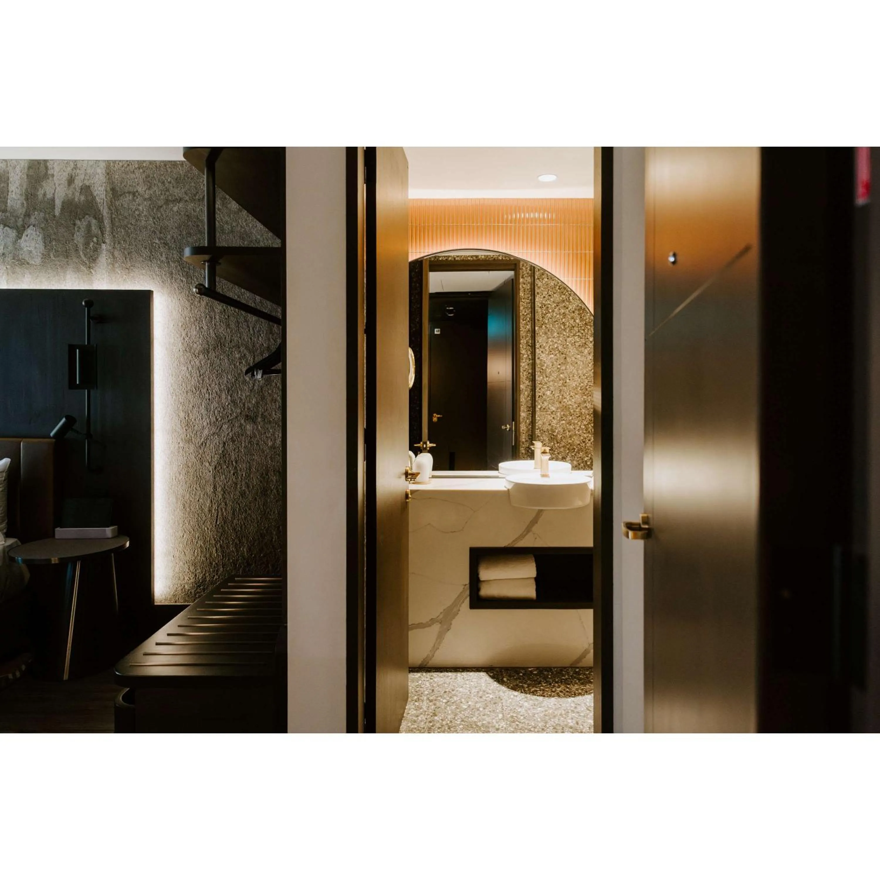 Bathroom in The Motley Hotel Richmond, Tapestry Collection by Hilton