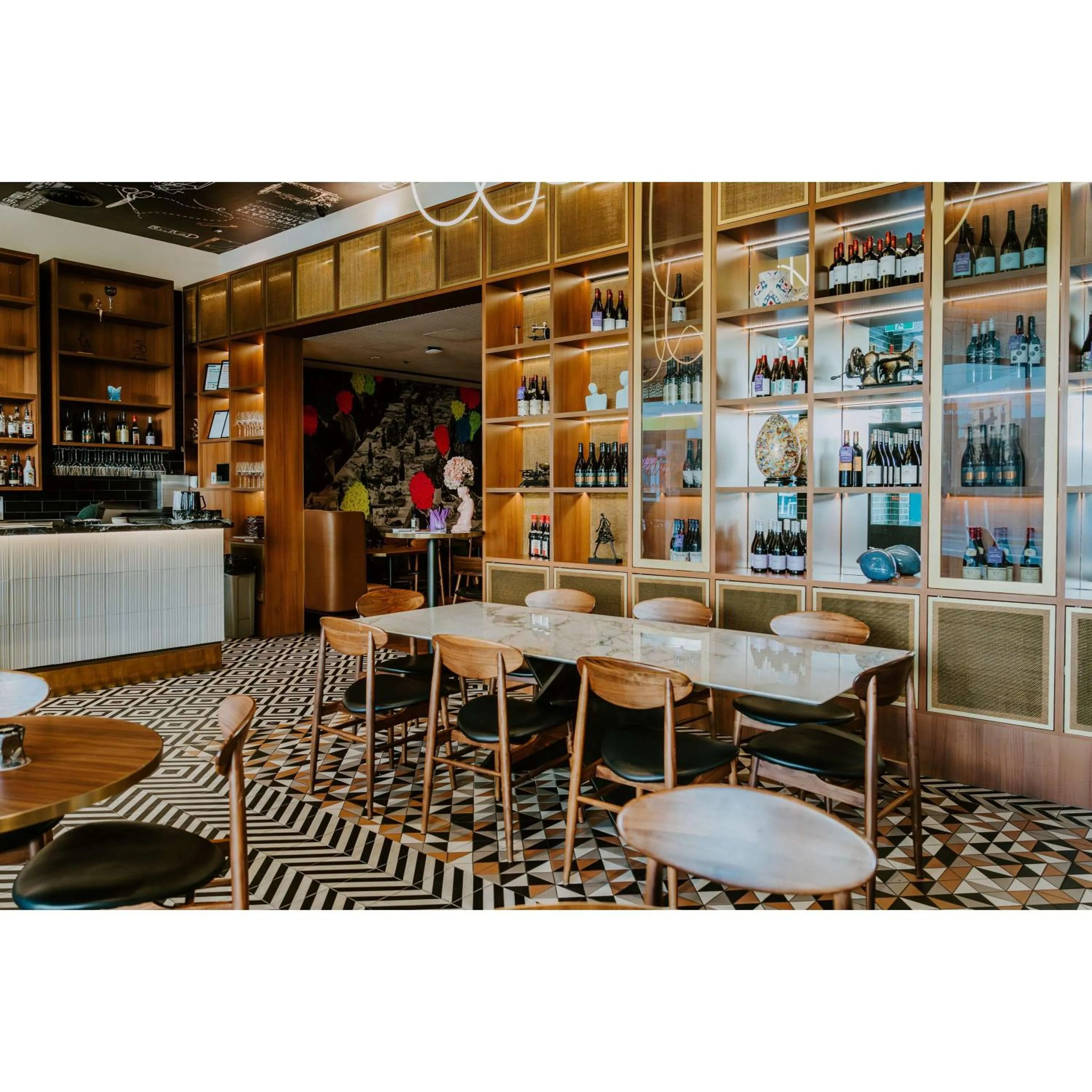 Restaurant/places to eat in The Motley Hotel Richmond, Tapestry Collection by Hilton