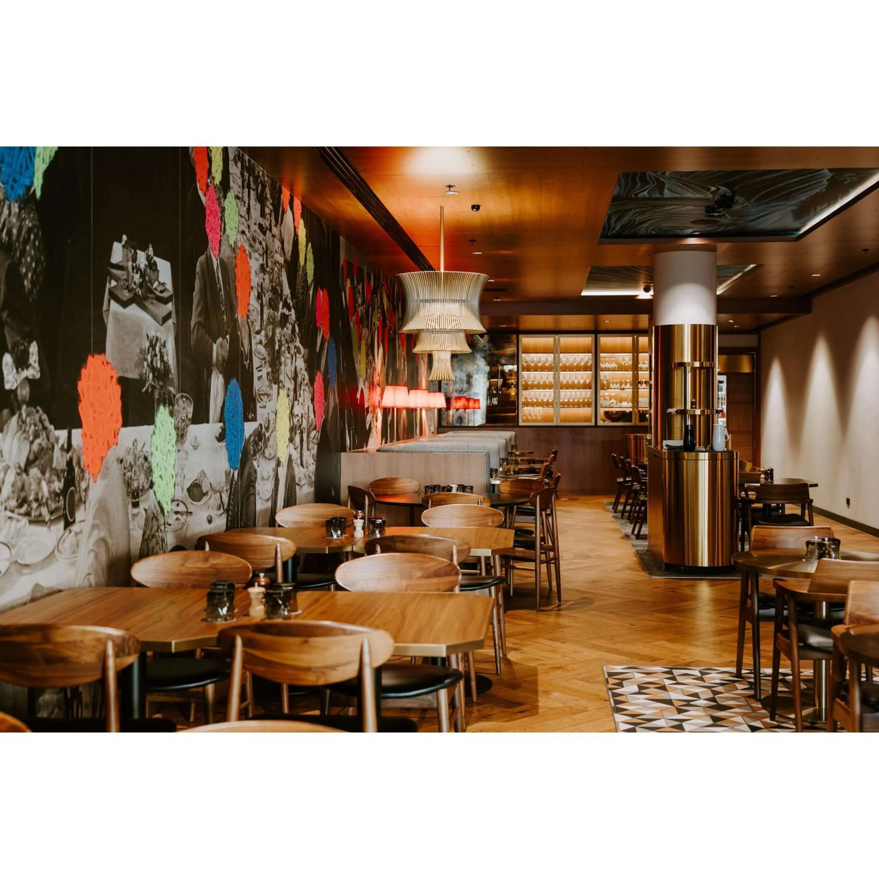 Restaurant/places to eat in The Motley Hotel Richmond, Tapestry Collection by Hilton