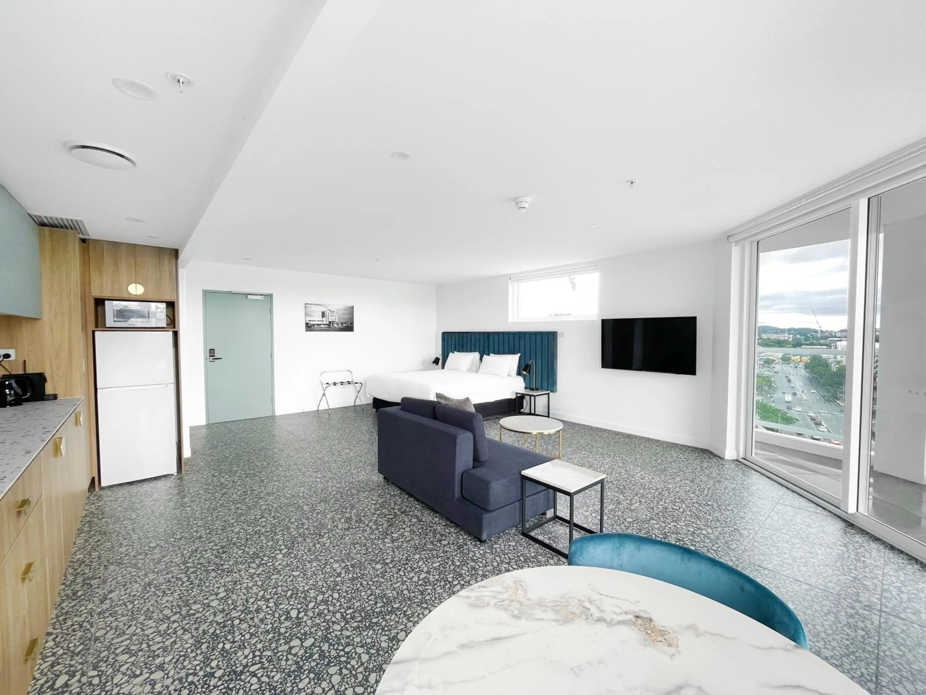 Living room in Swiss-Belhotel Woolloongabba, Brisbane