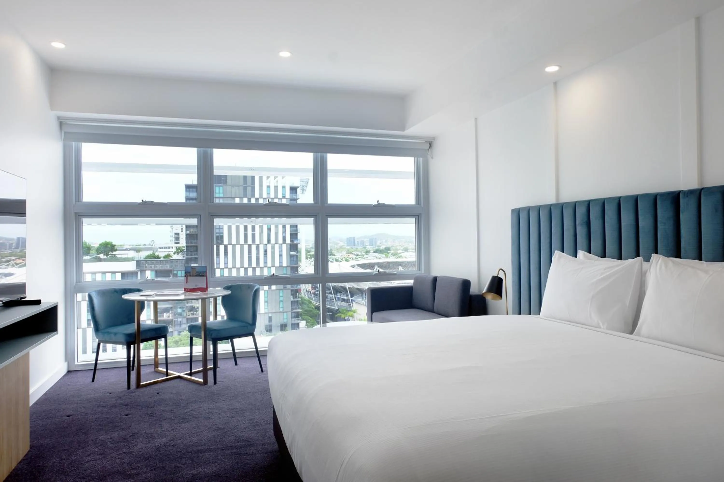 Bed in Swiss-Belhotel Woolloongabba, Brisbane