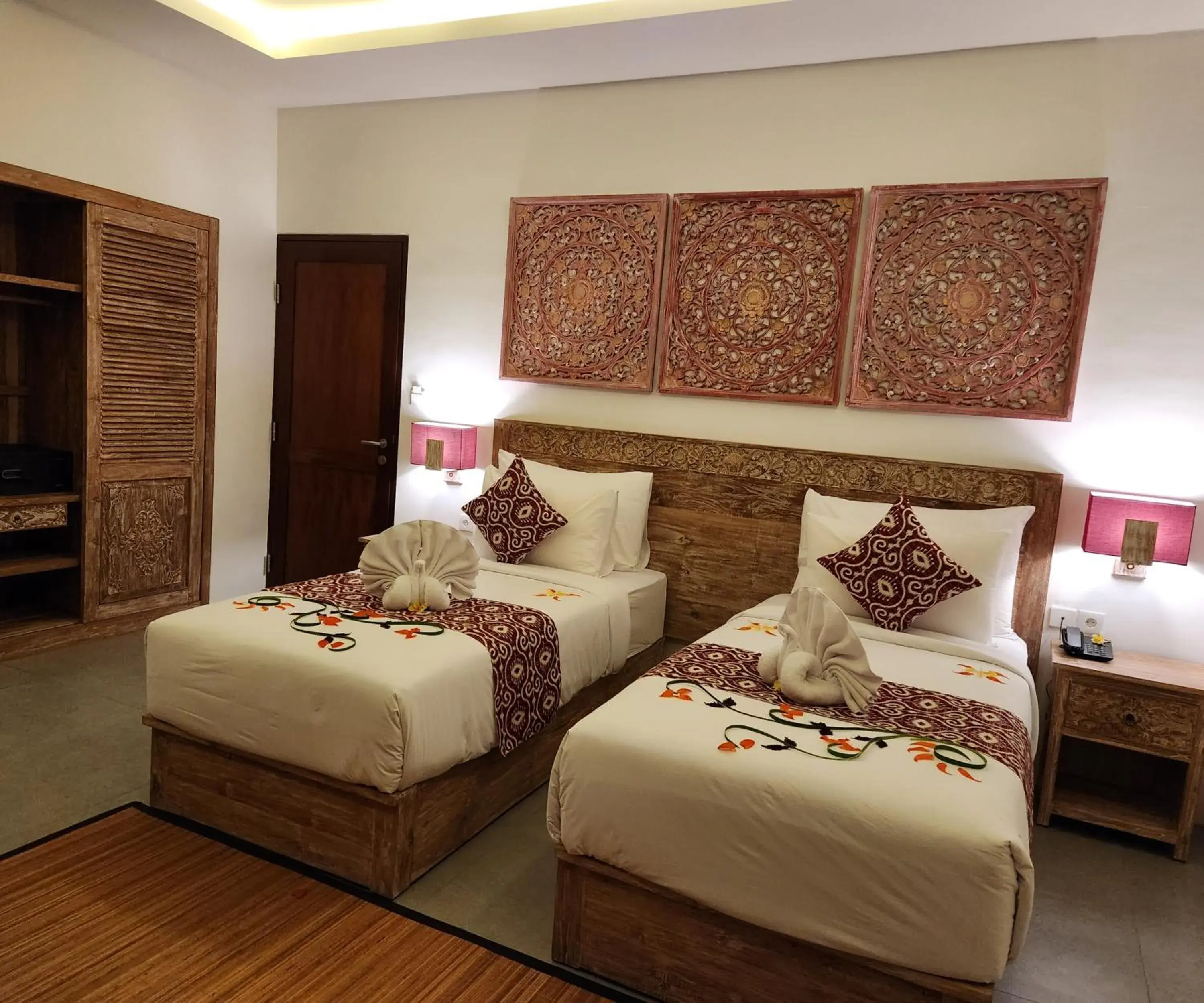 Bed in Pinggala Villa Ubud Bed in Pinggala Villa Ubud