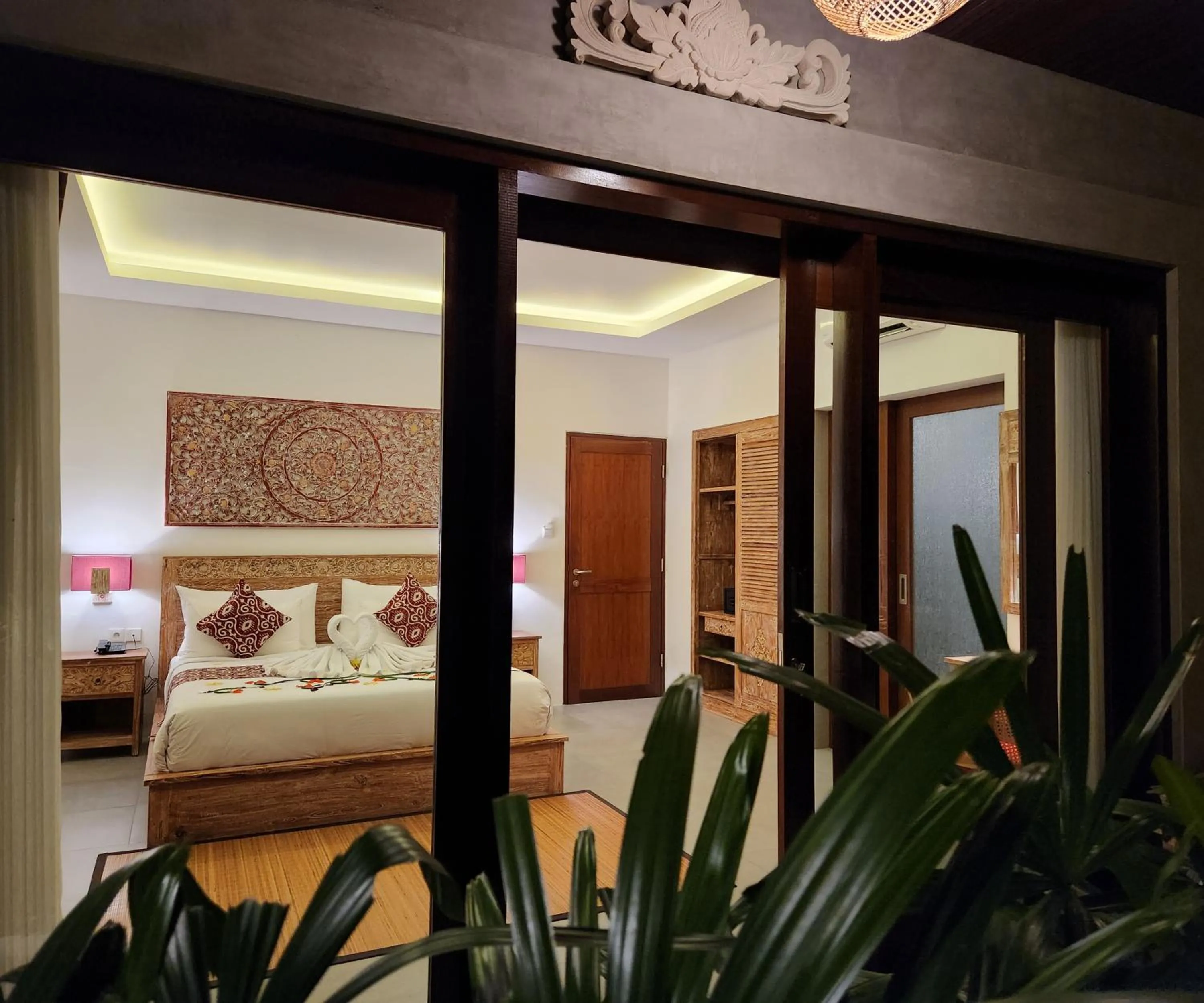 Property building, Bed in Pinggala Villa Ubud