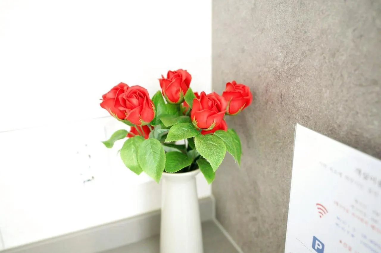 Decorative detail in Wellstay hotel Incheon