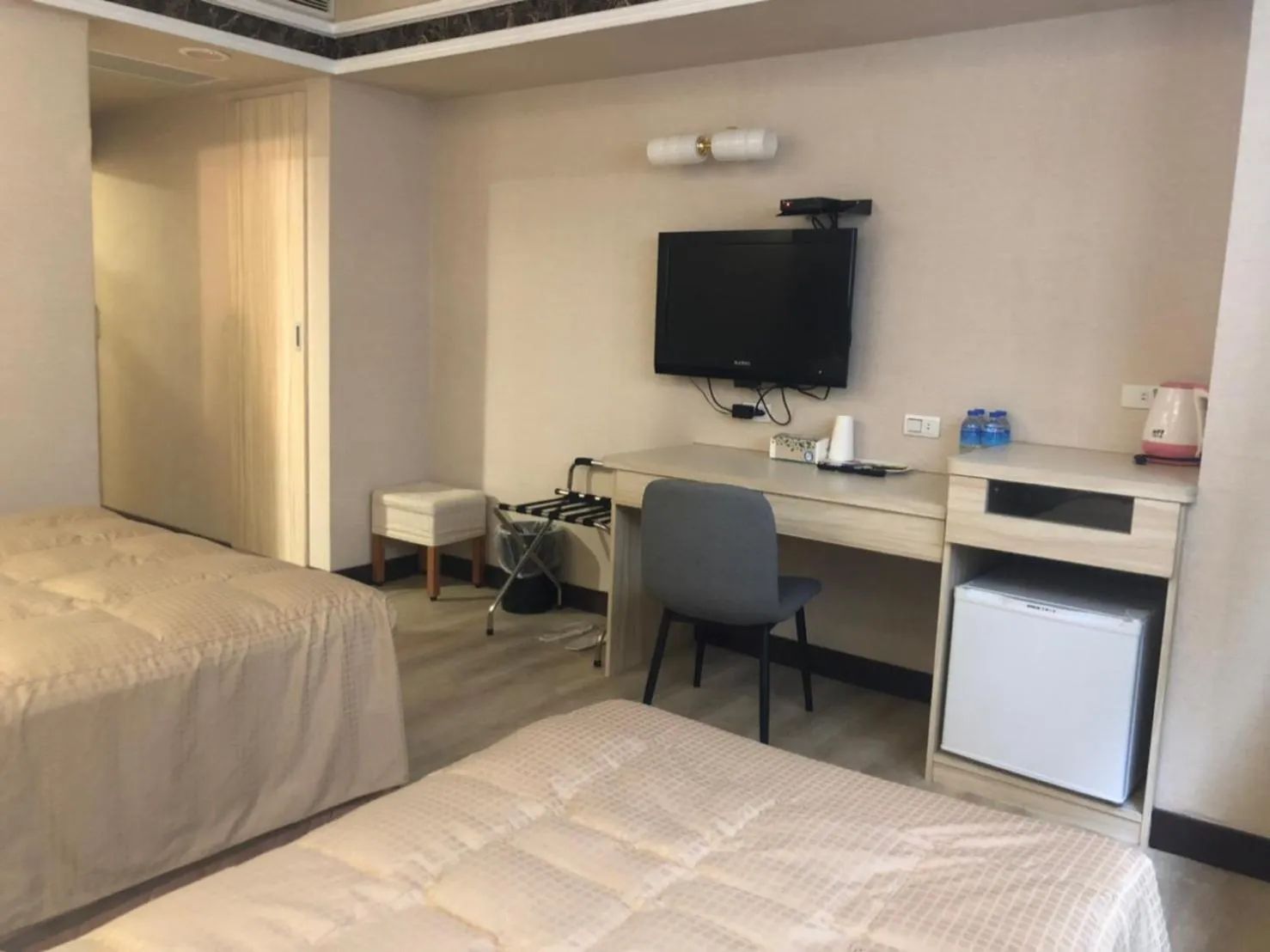 Photo of the whole room, Bed in Doitsu Hotel