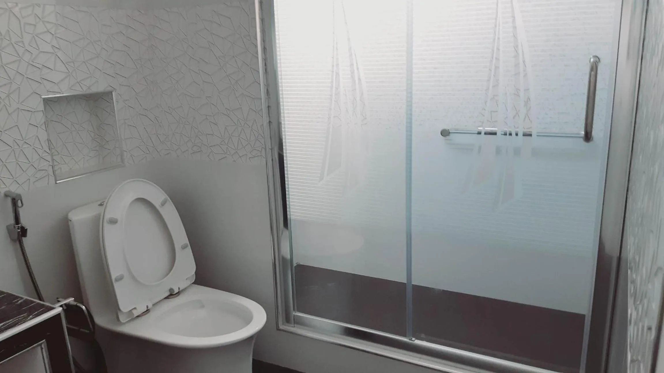 Shower in Avana Hills Boracay Prime Grand Suite 202