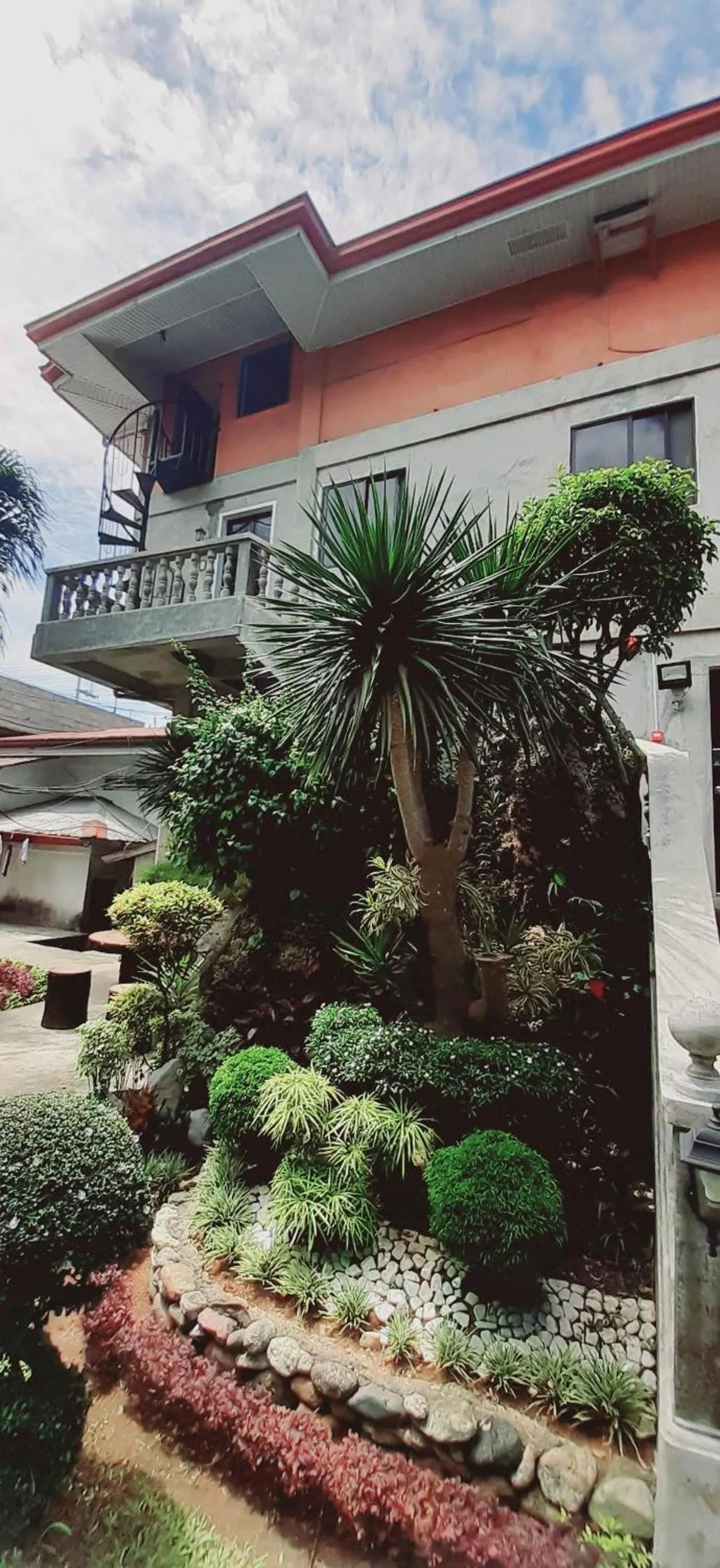 Garden view in Avana Hills Boracay Prime Grand Suite 202