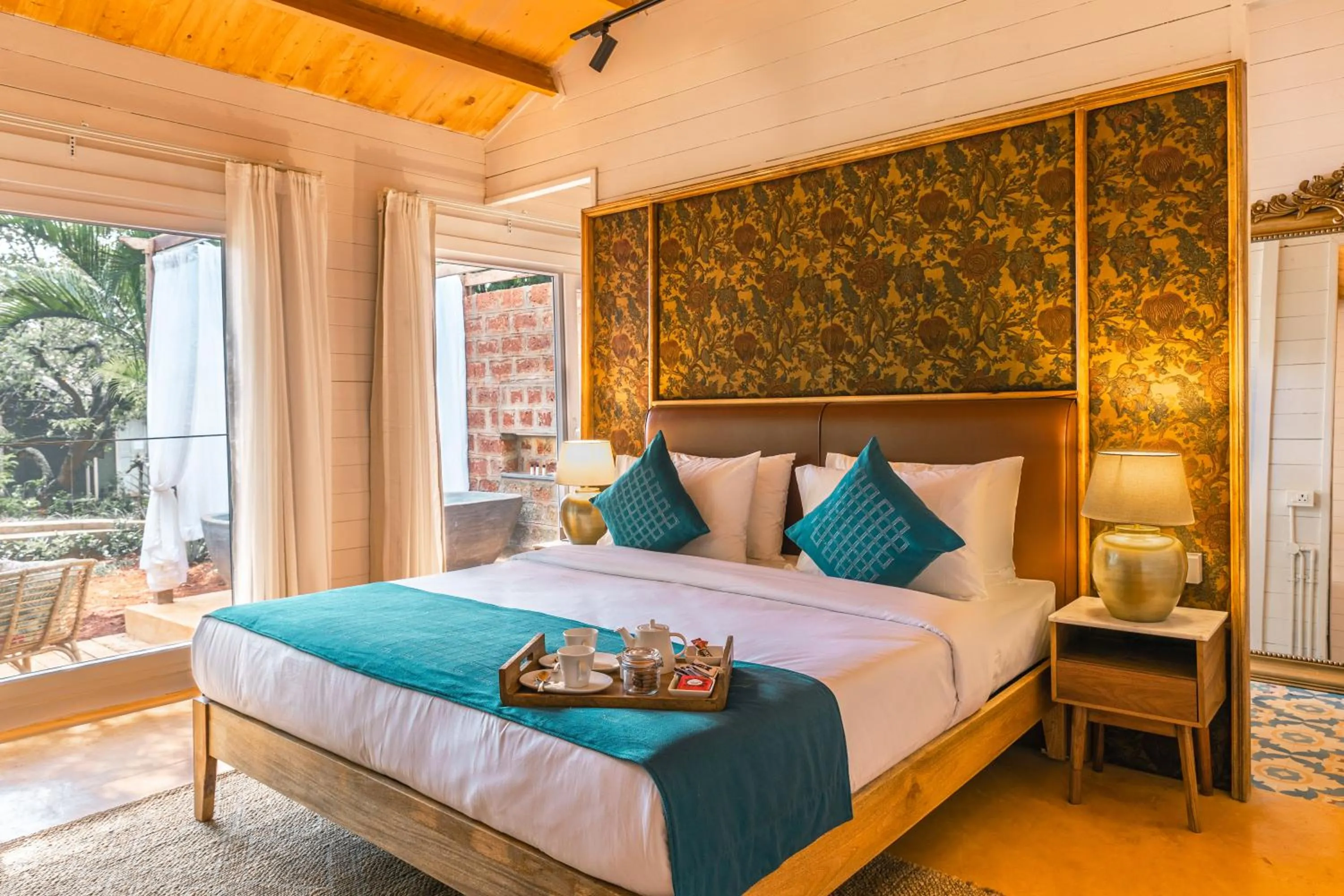 Bedroom, Bed in LaRiSa Resort & Spa, Ashwem