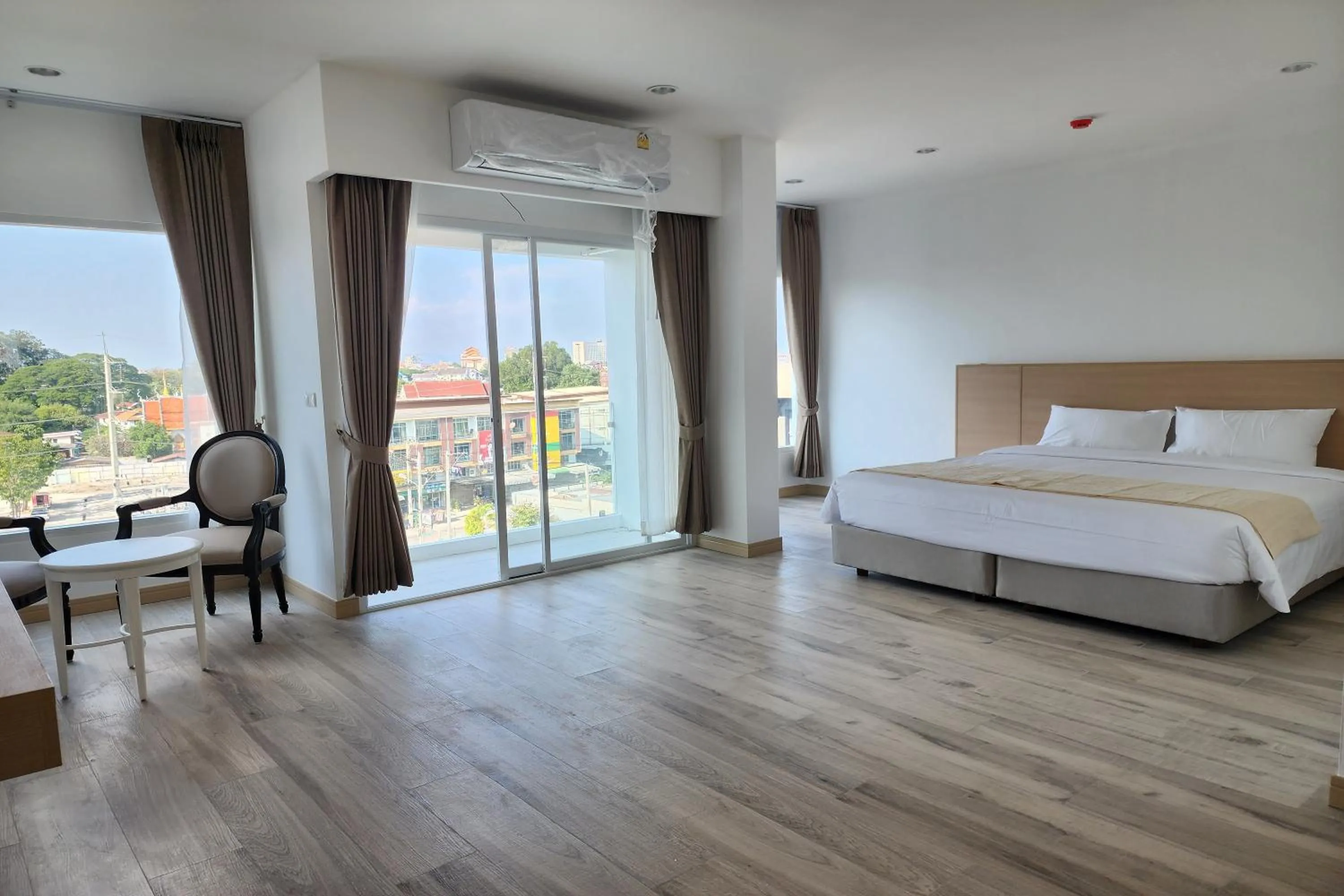 Bed in Arsh Boutique Hotel