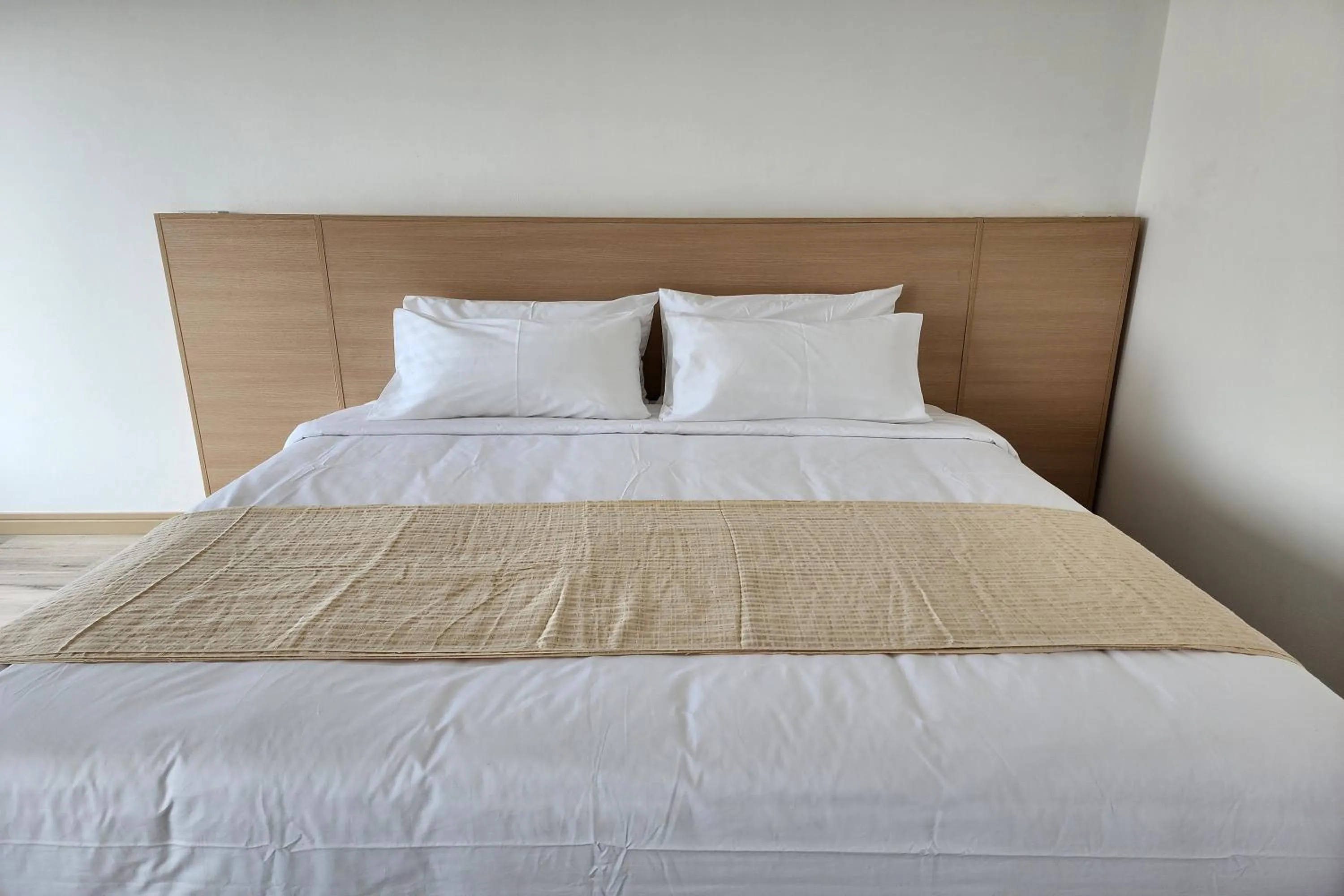 Bed in Arsh Boutique Hotel