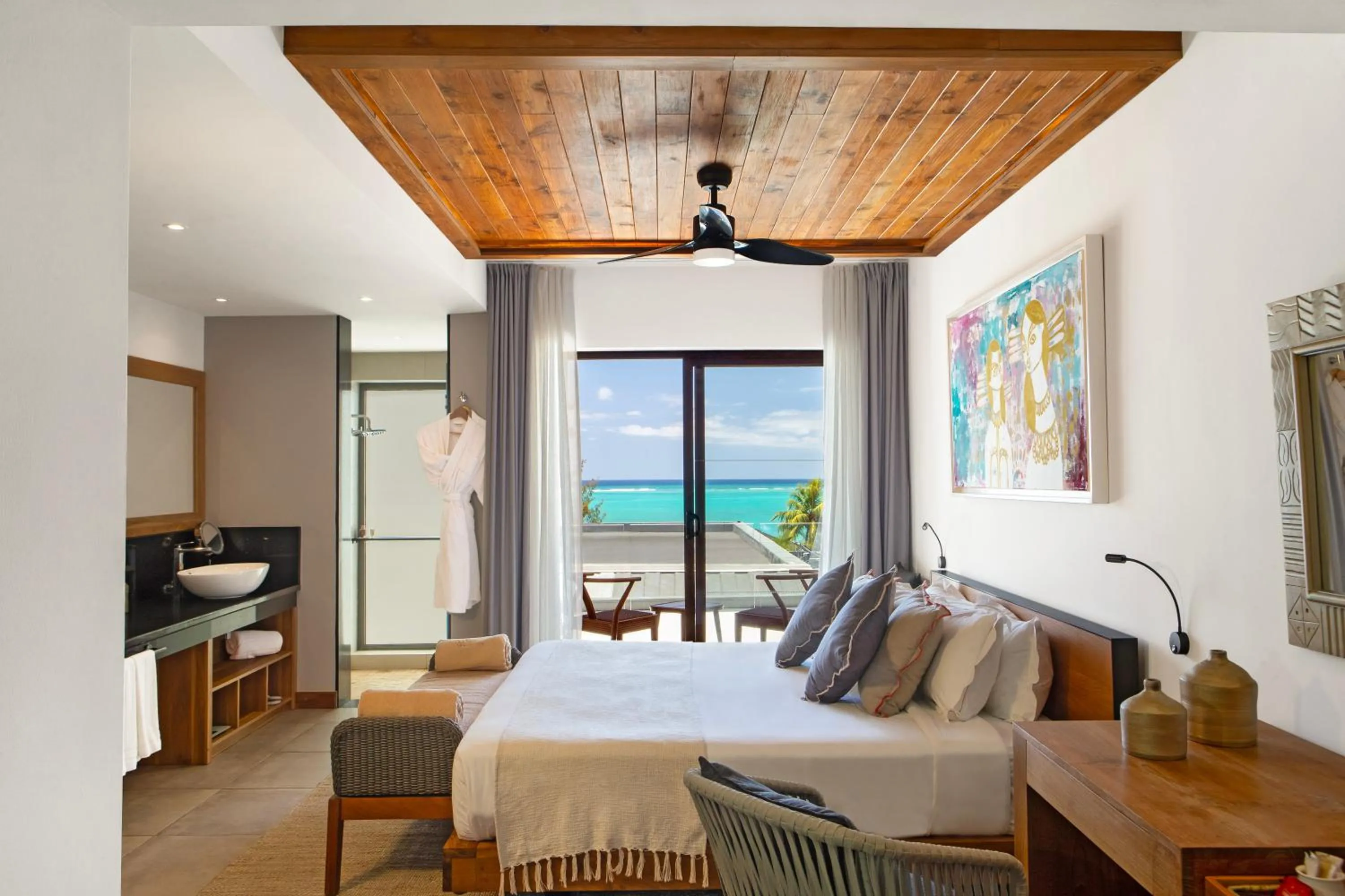 Balcony/Terrace, Bed in Wonders Beach Boutique Hotel