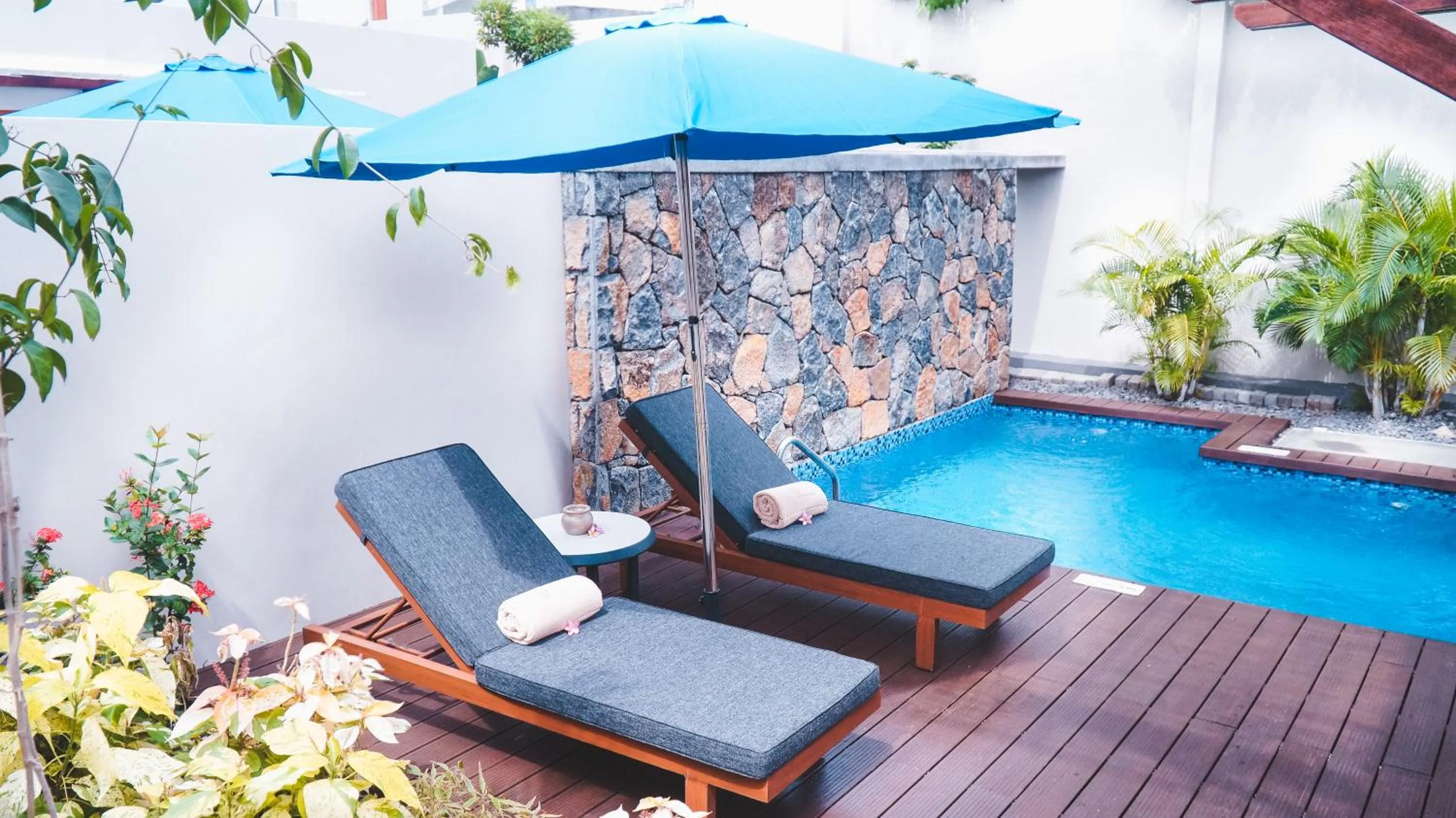 Seating area in Wonders Beach Boutique Hotel