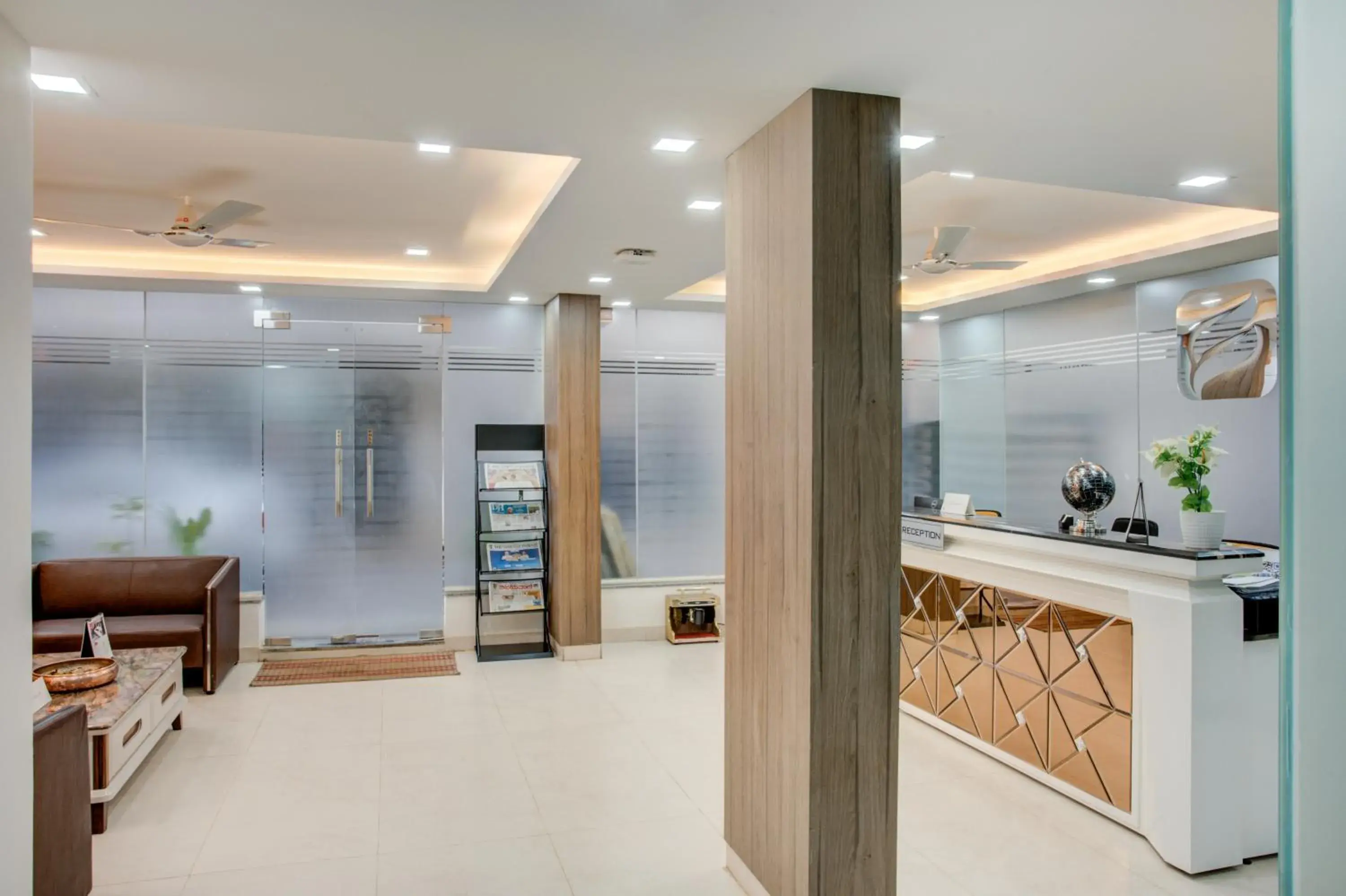 Lobby or reception in Ecko Sterling Inn Near Bangalore International Airport Lobby or reception in Ecko Sterling Inn Near Bangalore International Airport