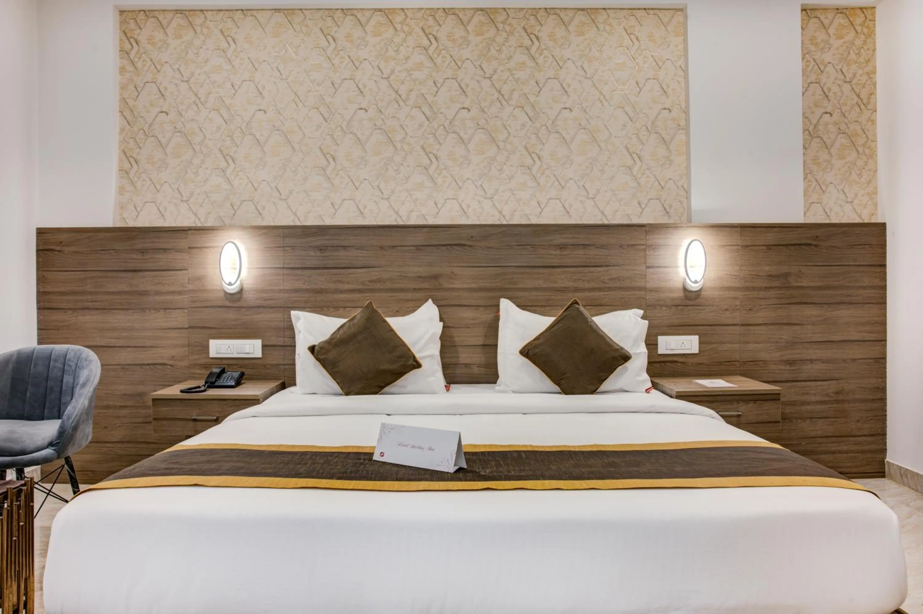 Bedroom, Bed in Hotel Sterling Inn Bangalore International Airport