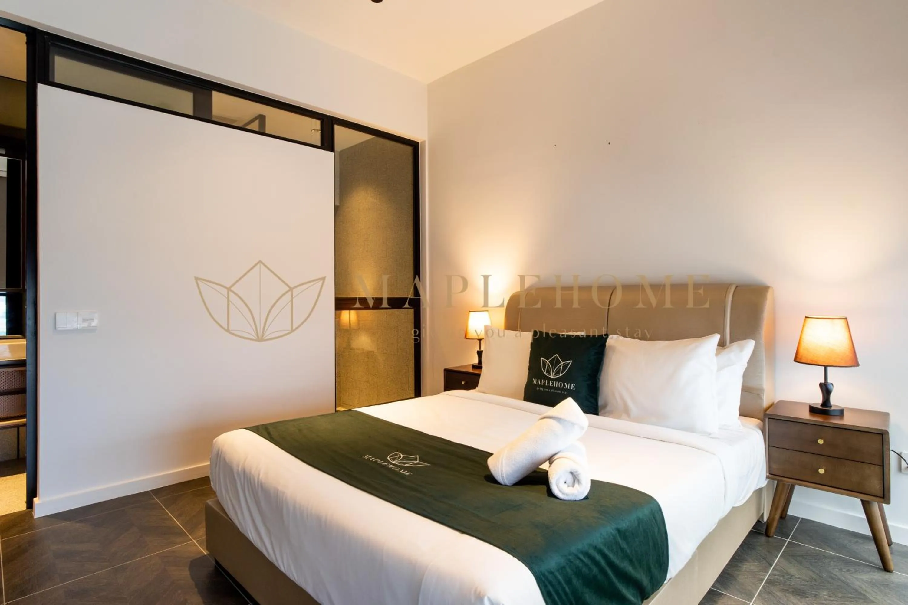 Bed in Scarletz Premier Suites Kuala Lumpur