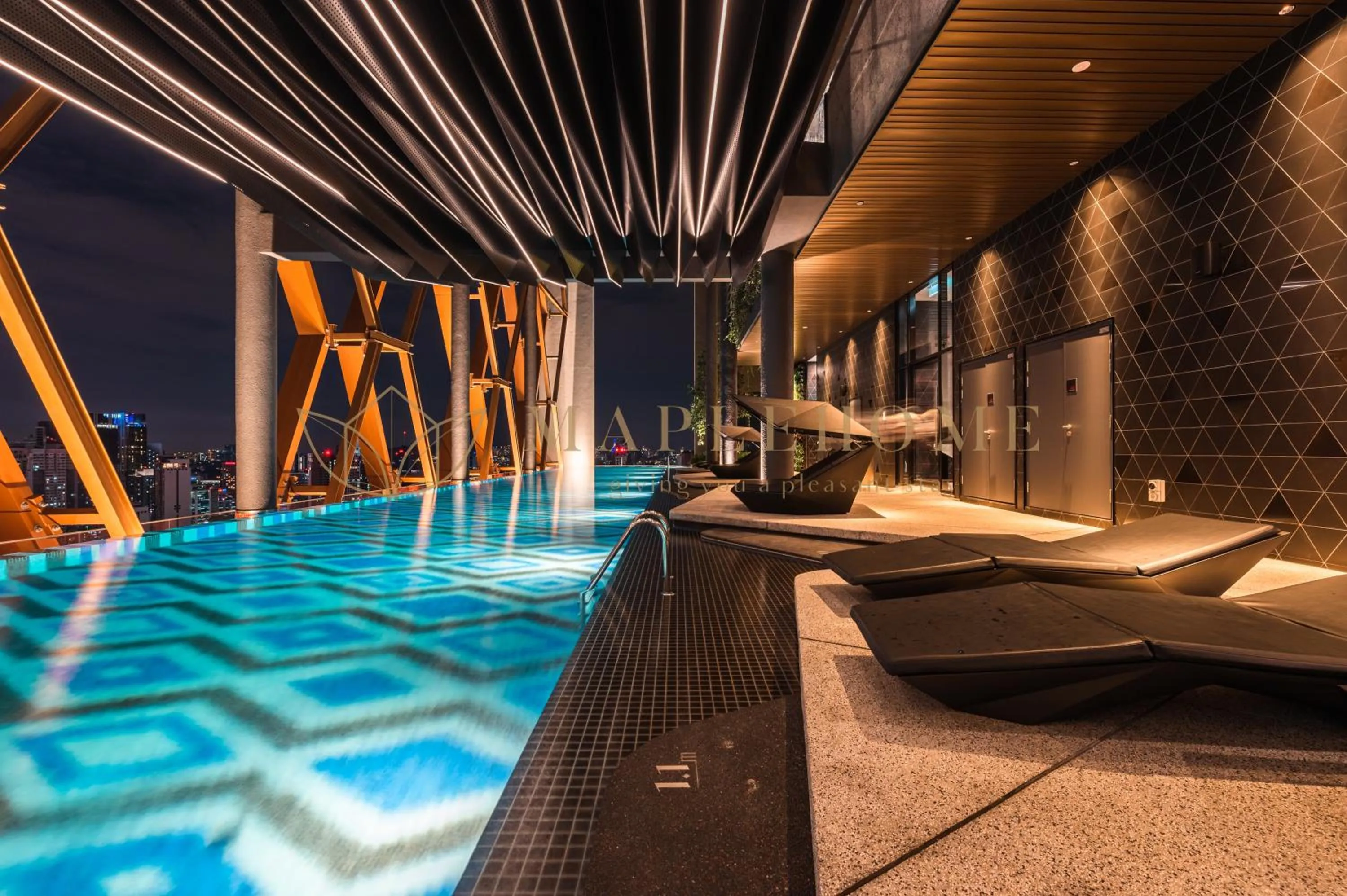 Swimming pool in Scarletz Premier Suites Kuala Lumpur