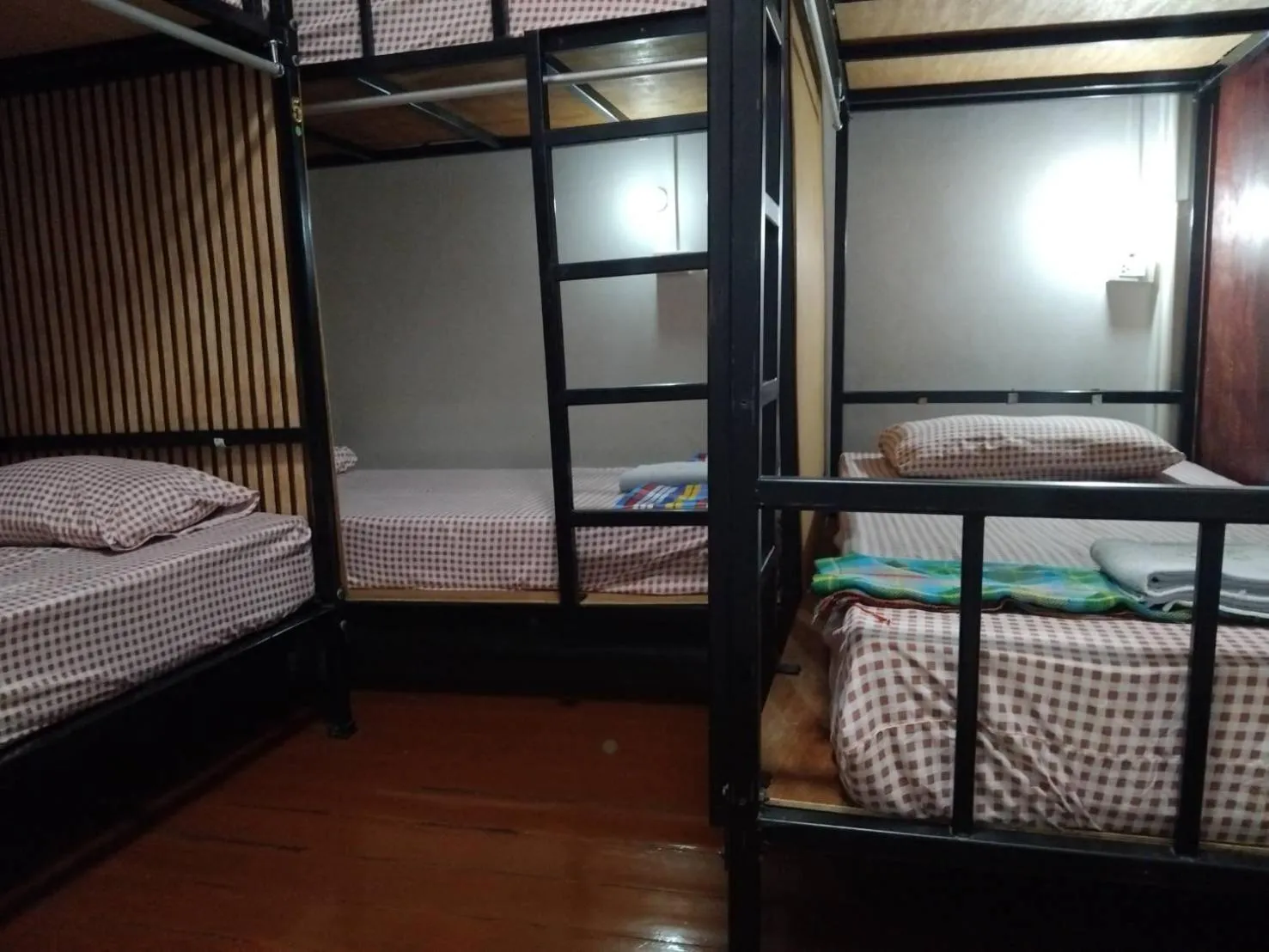 Bed in amazing khaosan hostel