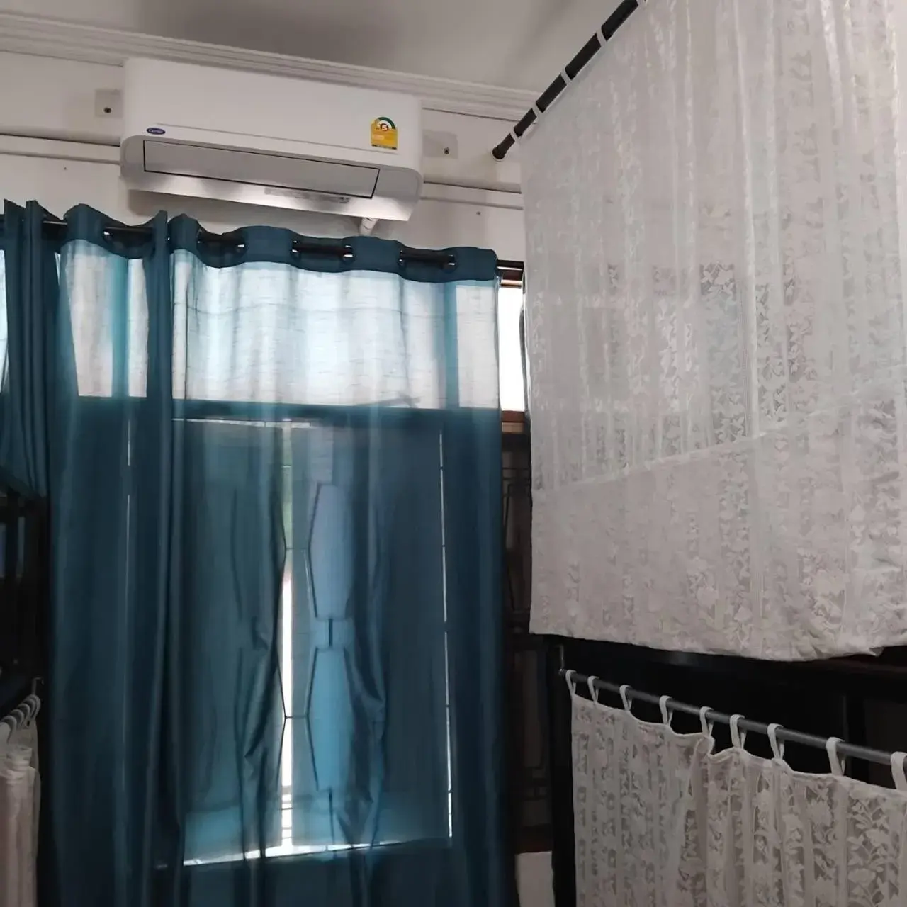 4-Bed Mixed Dormitory Room in amazing khaosan hostel 4-Bed Mixed Dormitory Room in amazing khaosan hostel