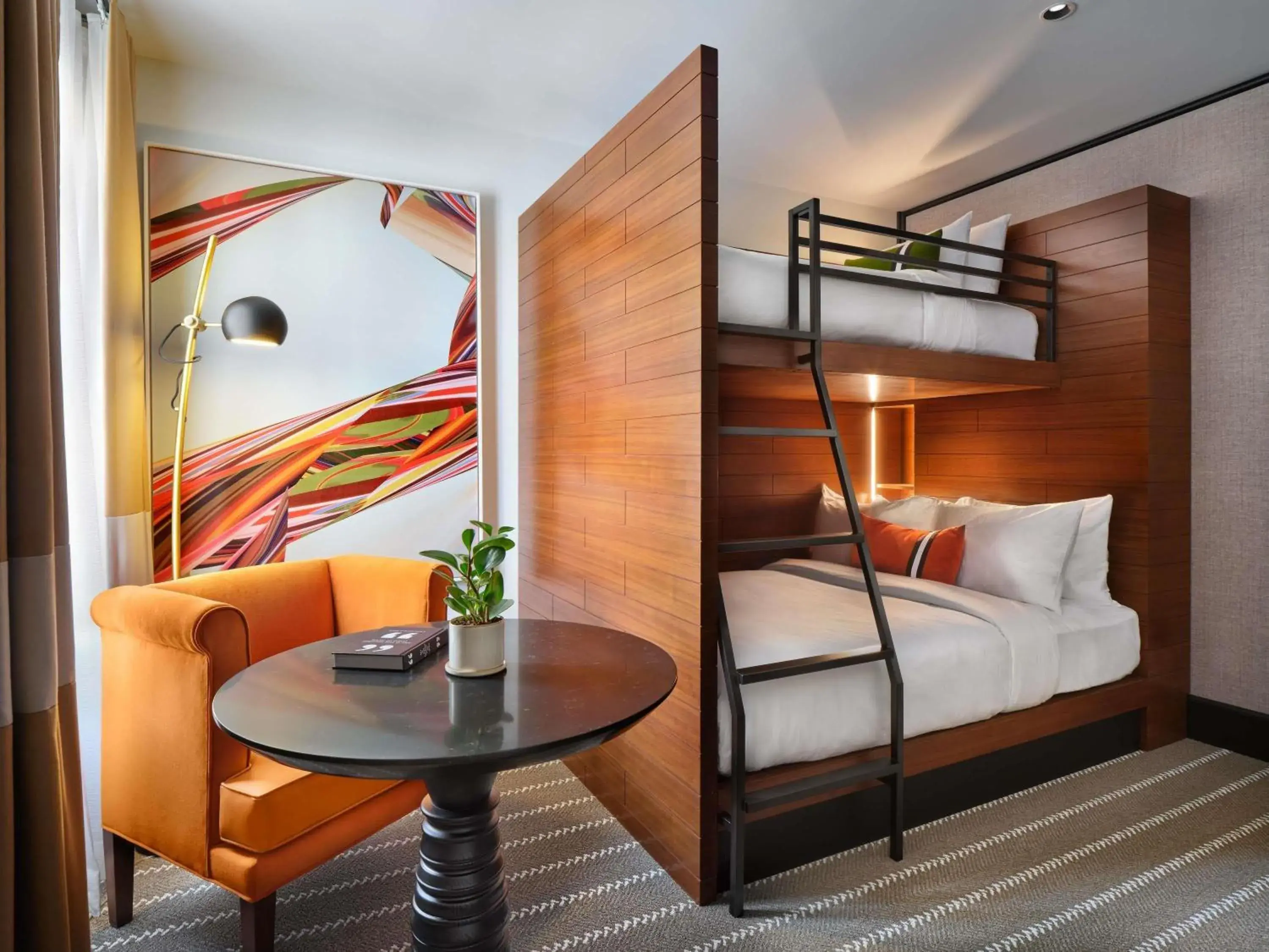 Bedroom, Bed in 21c Museum Hotel St Louis Bedroom, Bed in 21c Museum Hotel St Louis