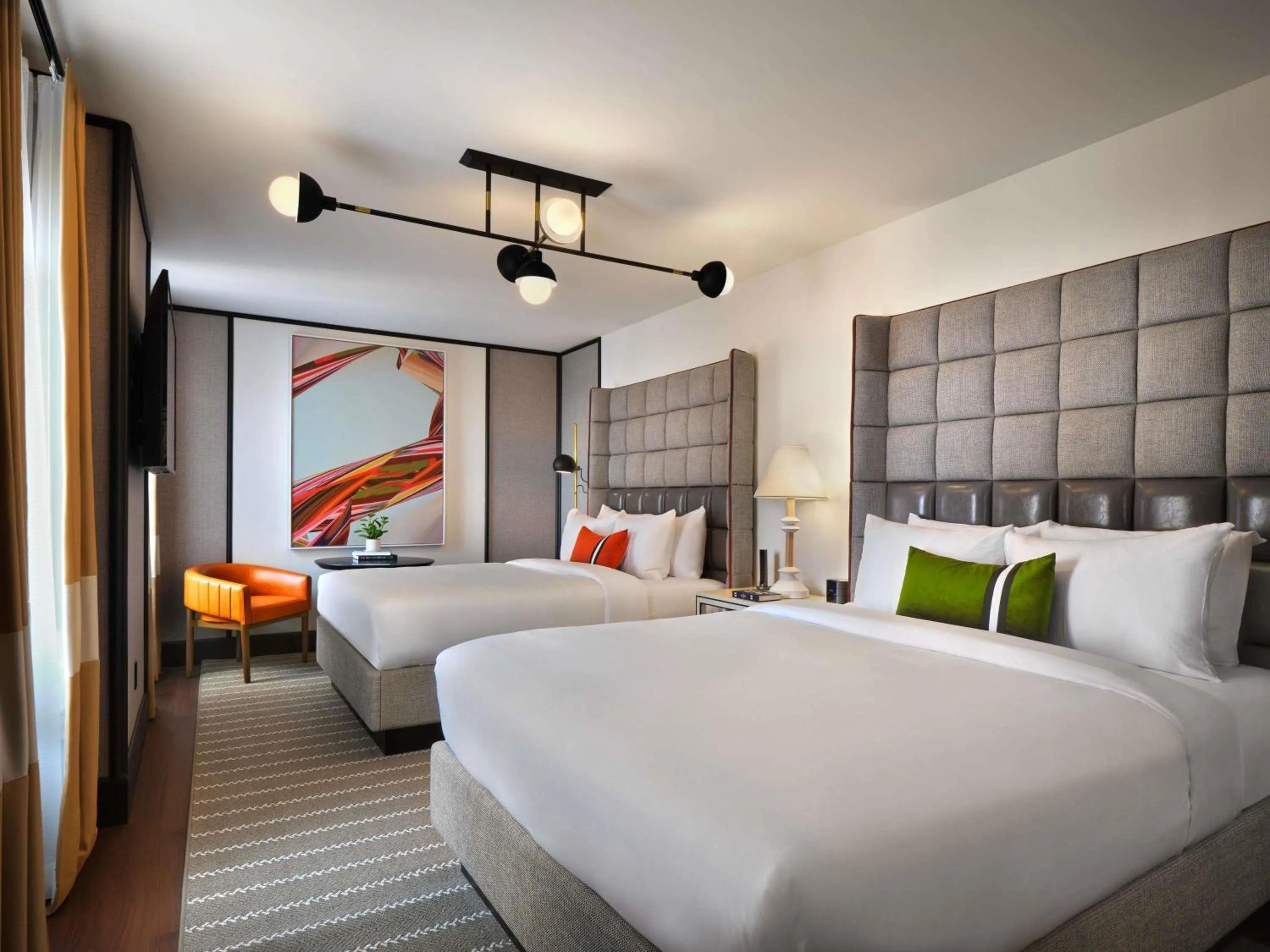 Bedroom, Bed in 21c Museum Hotel St Louis