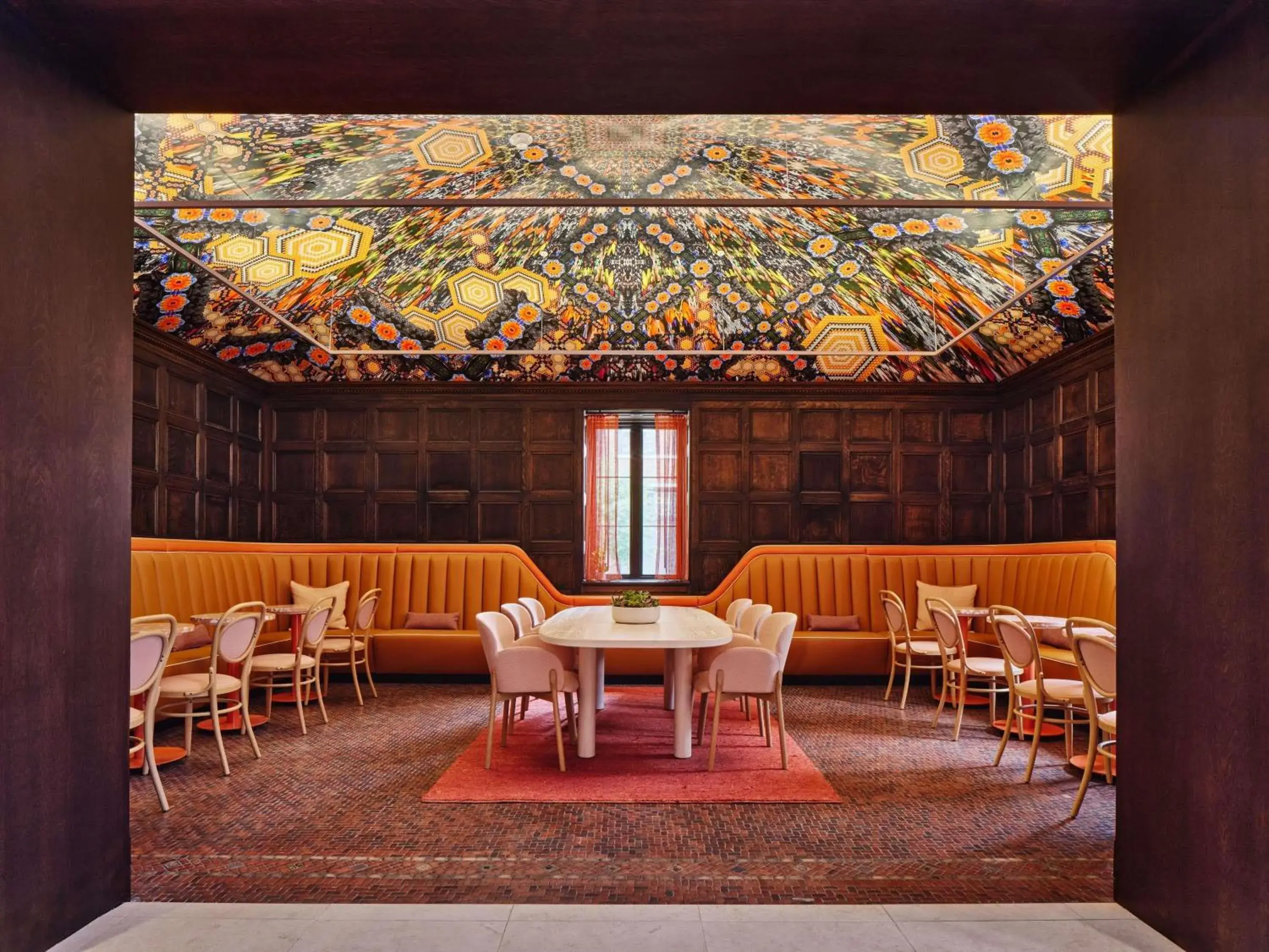 Restaurant/places to eat in 21c Museum Hotel St Louis Restaurant/places to eat in 21c Museum Hotel St Louis