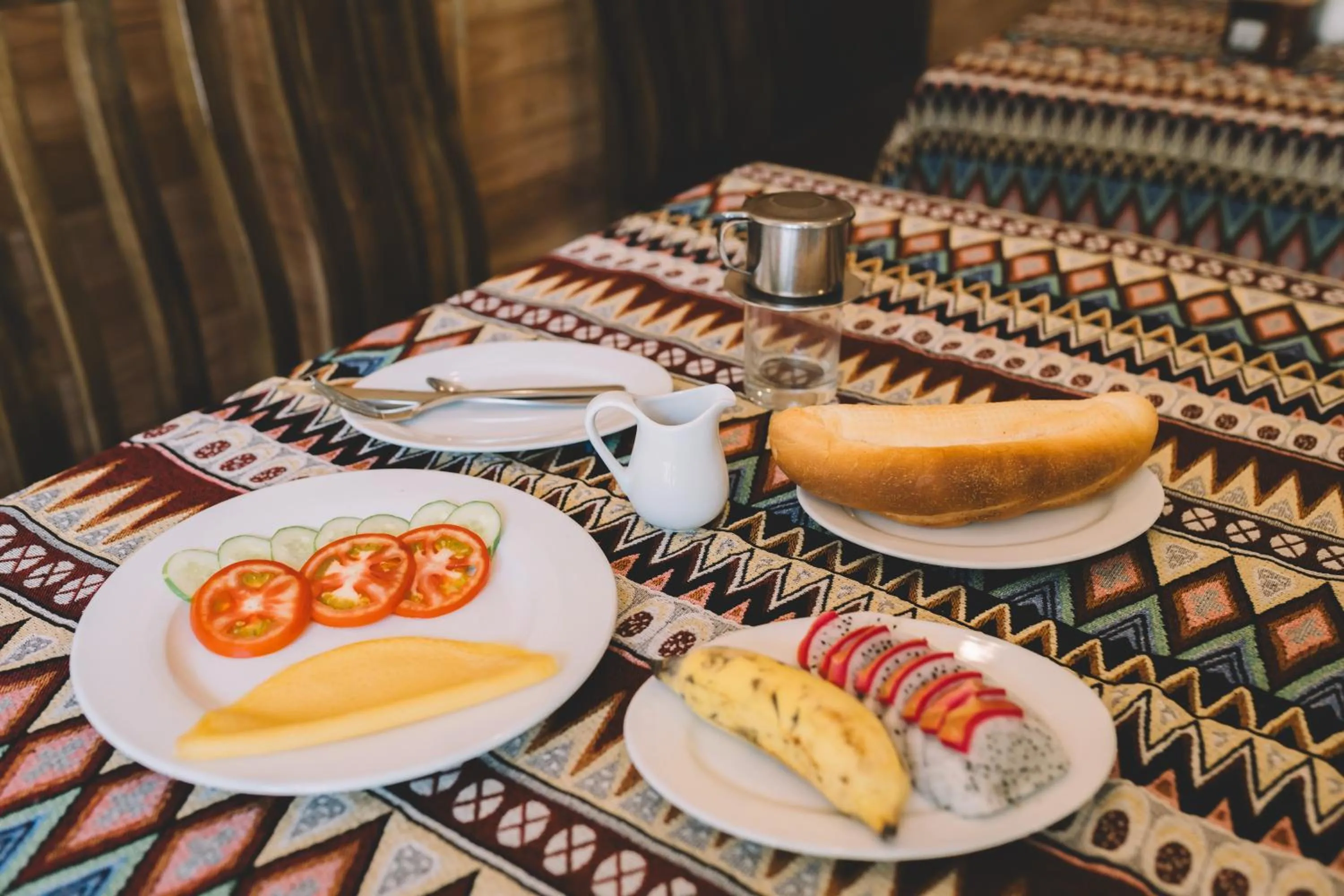 Breakfast in My Tam Coc Bungalow Ninh Bình