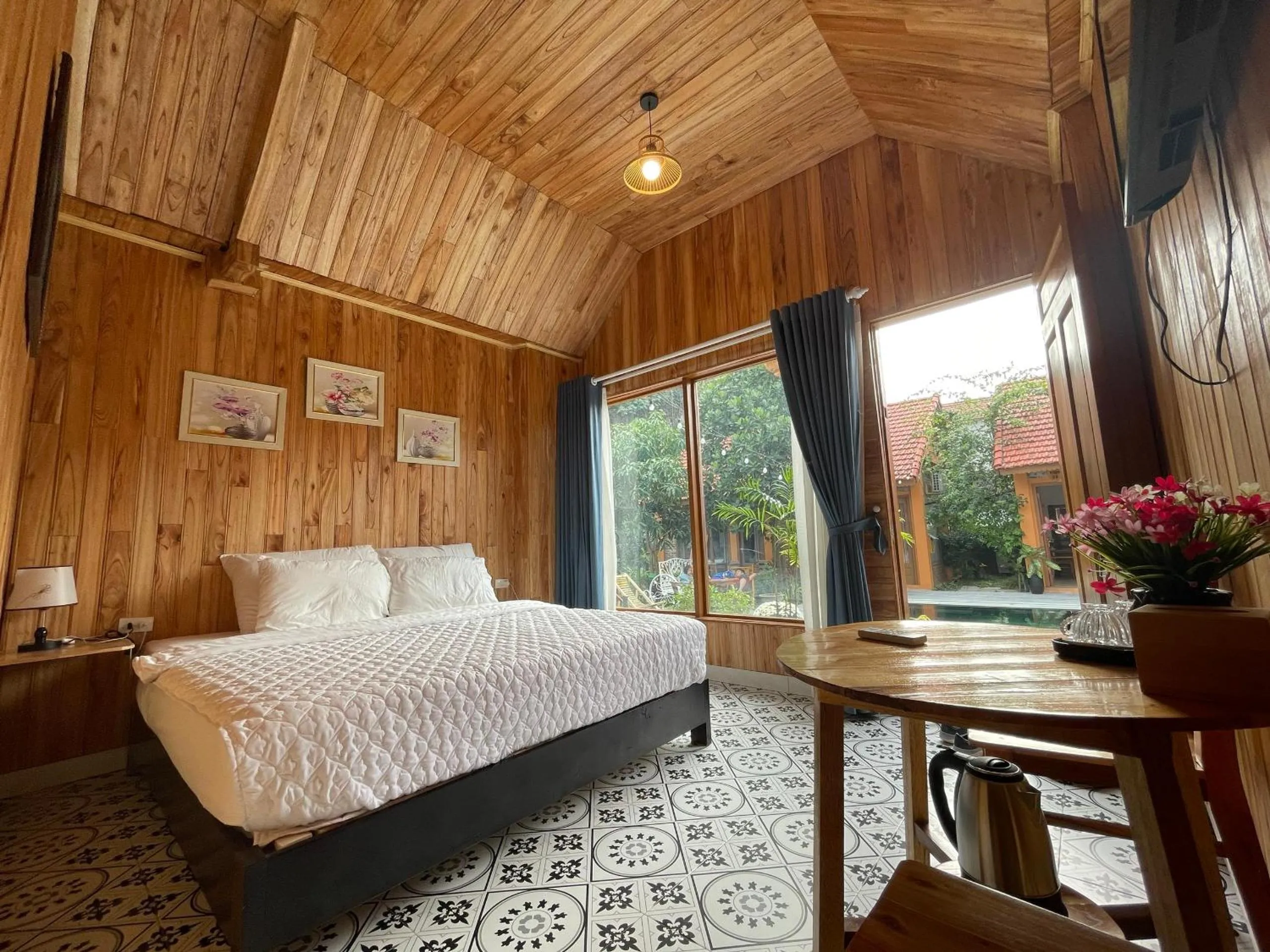 Bed in My Tam Coc Bungalow Ninh Bình