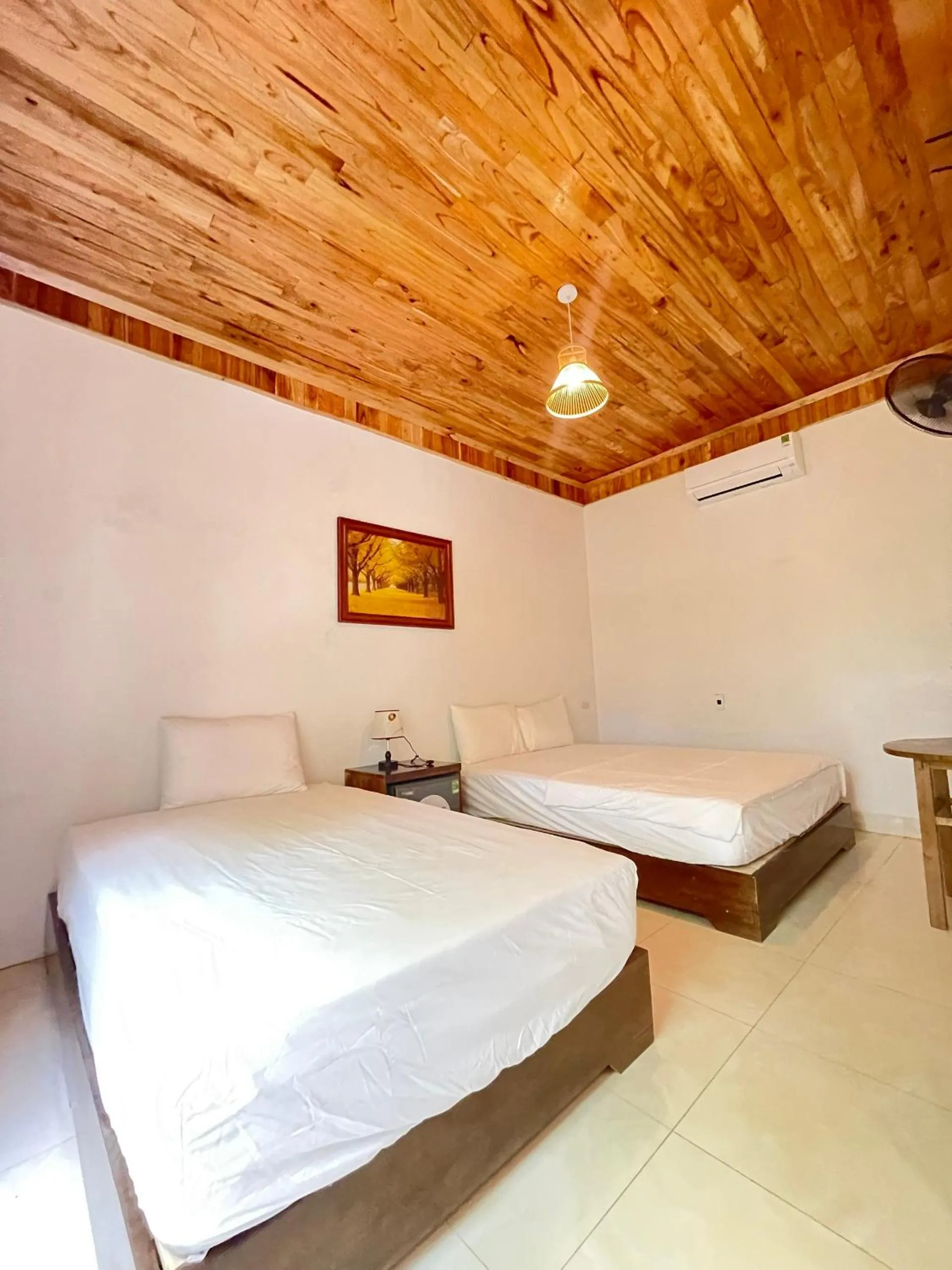 Photo of the whole room, Bed in My Tam Coc Bungalow Ninh Bình