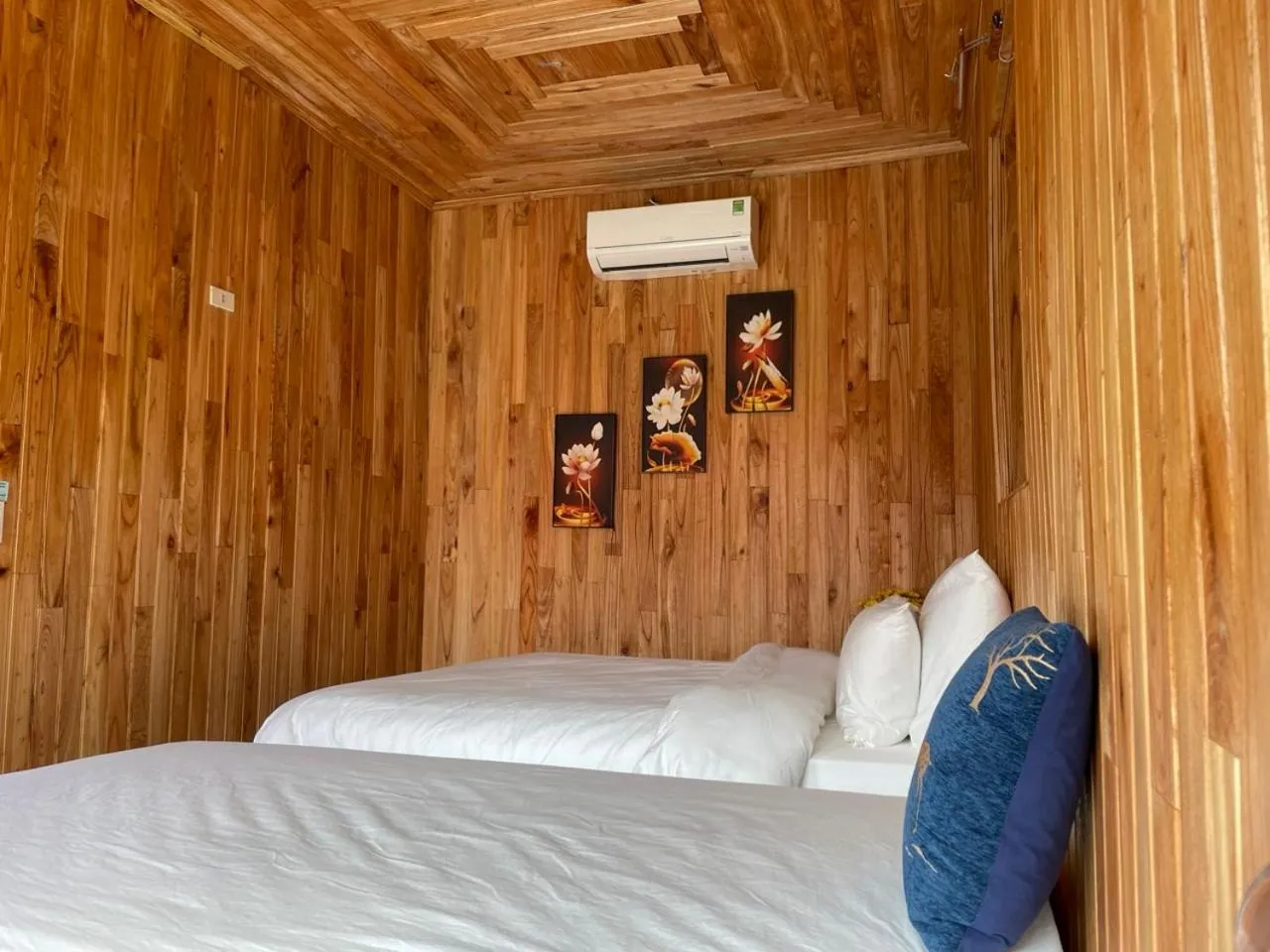 Photo of the whole room, Bed in My Tam Coc Bungalow Ninh Bình