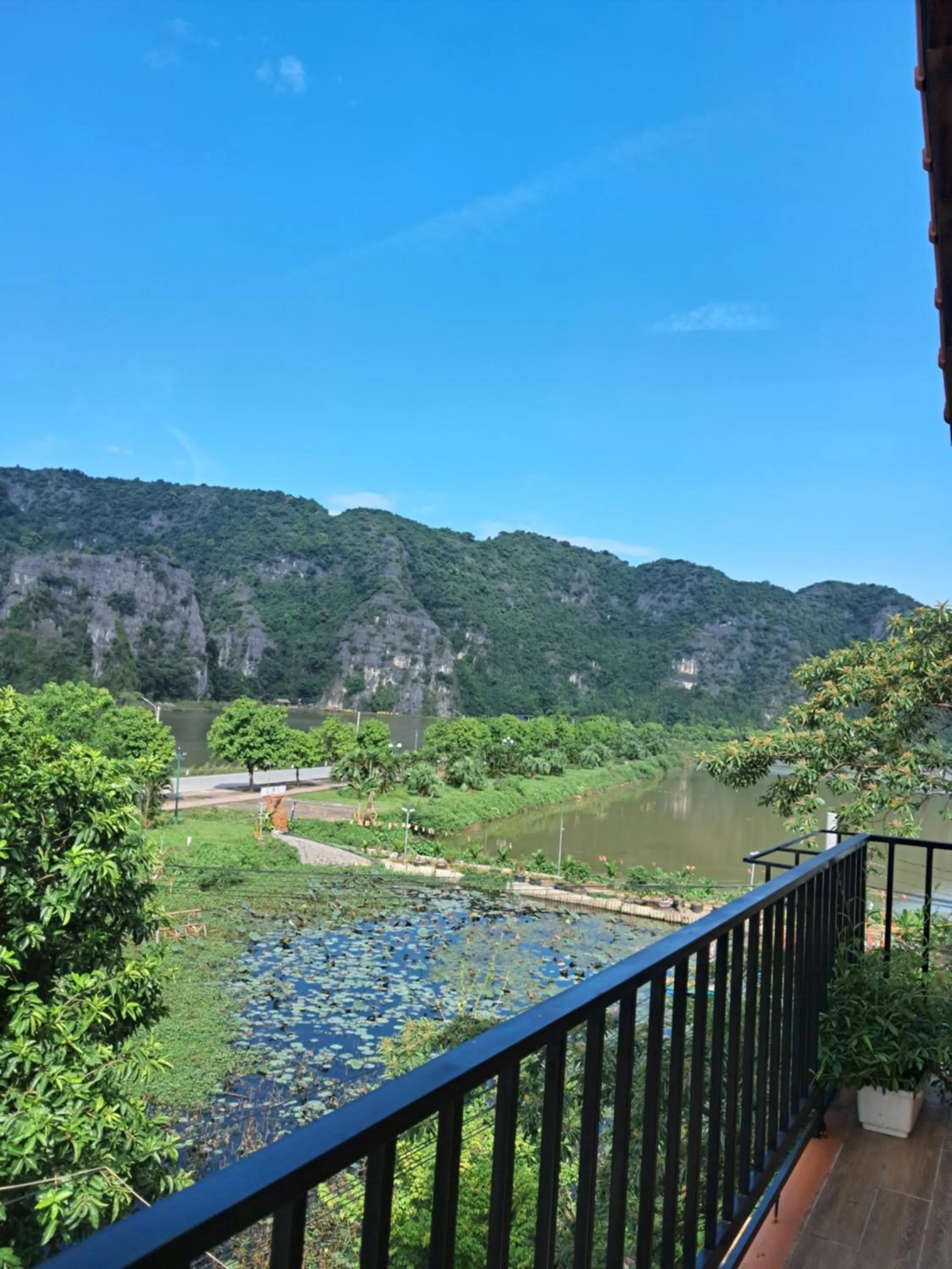 Natural landscape in My Tam Coc Bungalow Ninh Bình