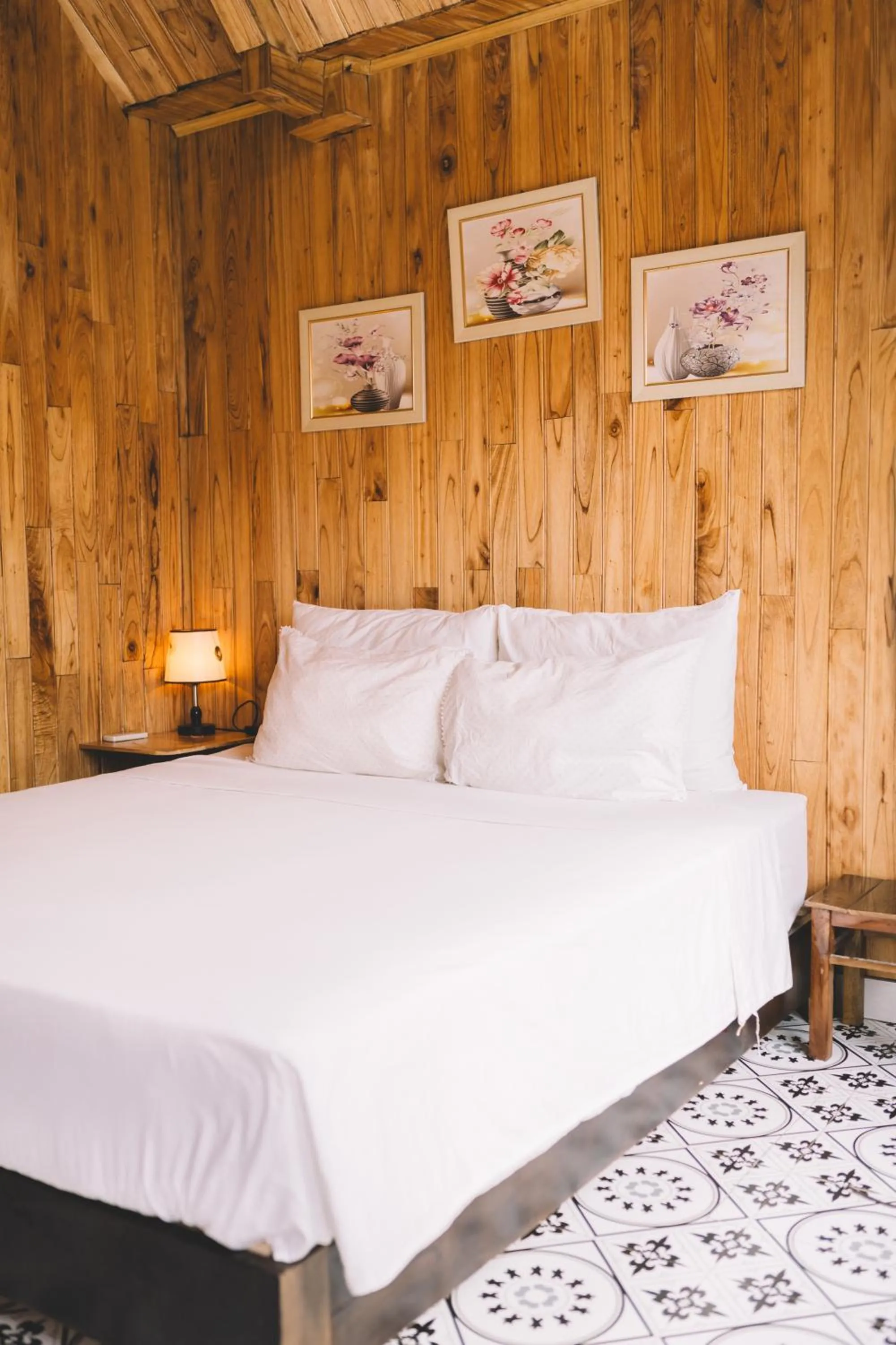 Bed in My Tam Coc Bungalow Ninh Bình