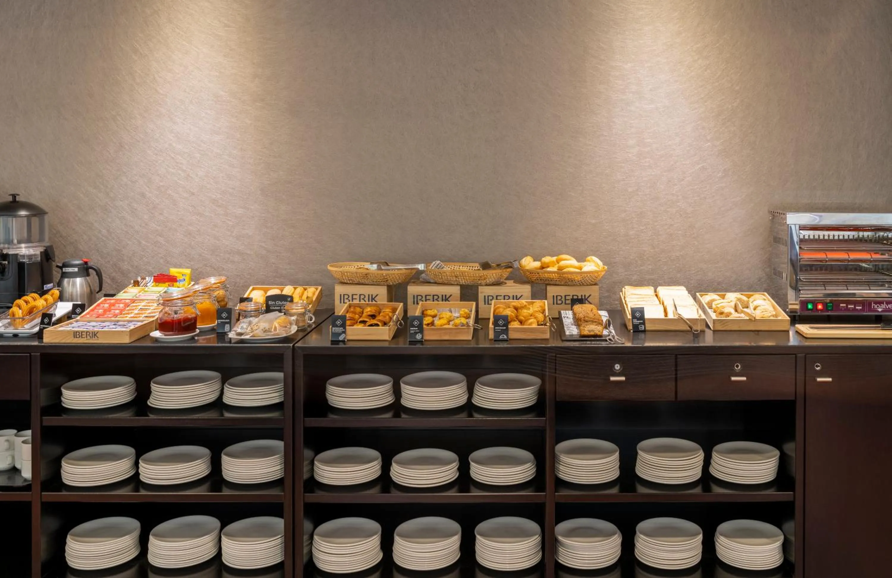 Buffet breakfast in Iberik Santo Domingo Plaza Hotel