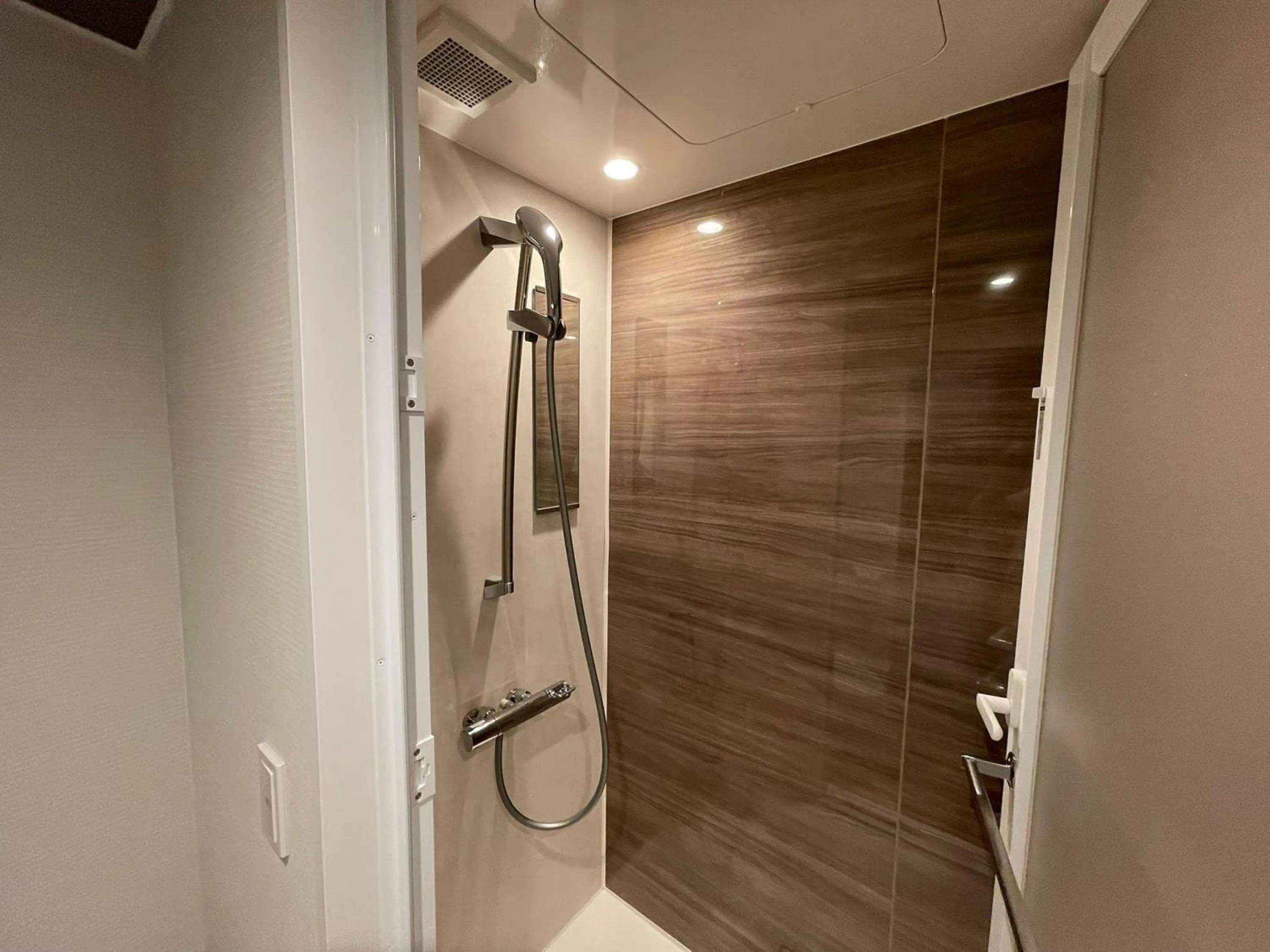 Shower in Assabu Uzura Onsen Shiki no Yado