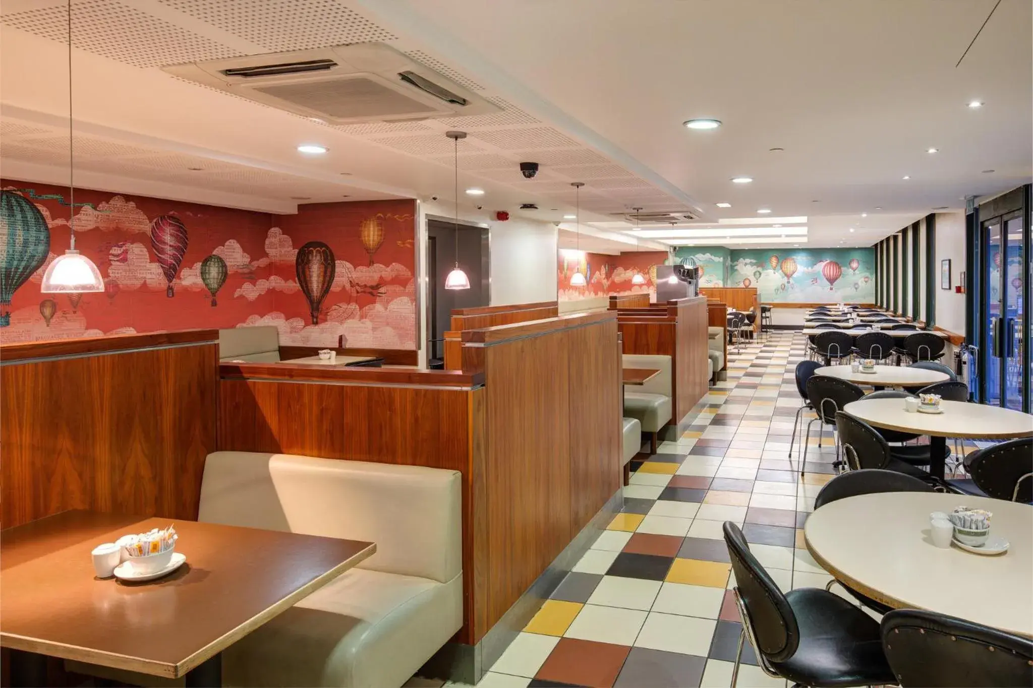 Breakfast in Royal National Hotel Breakfast in Royal National Hotel