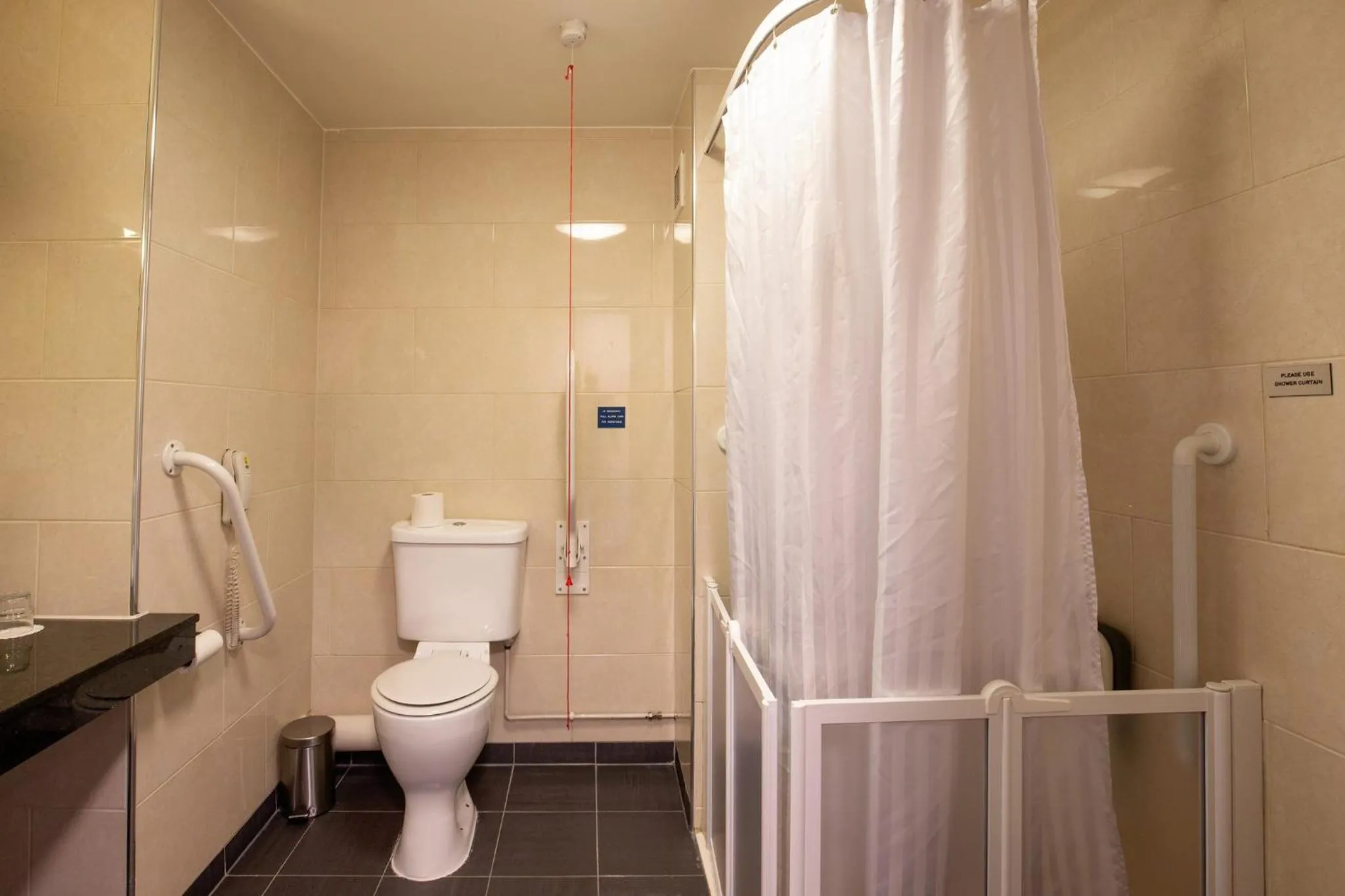 Photo of the whole room in Royal National Hotel