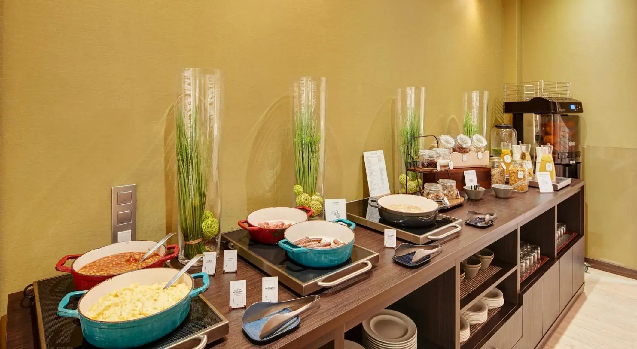 Breakfast in Sercotel Sant Boi Breakfast in Sercotel Sant Boi