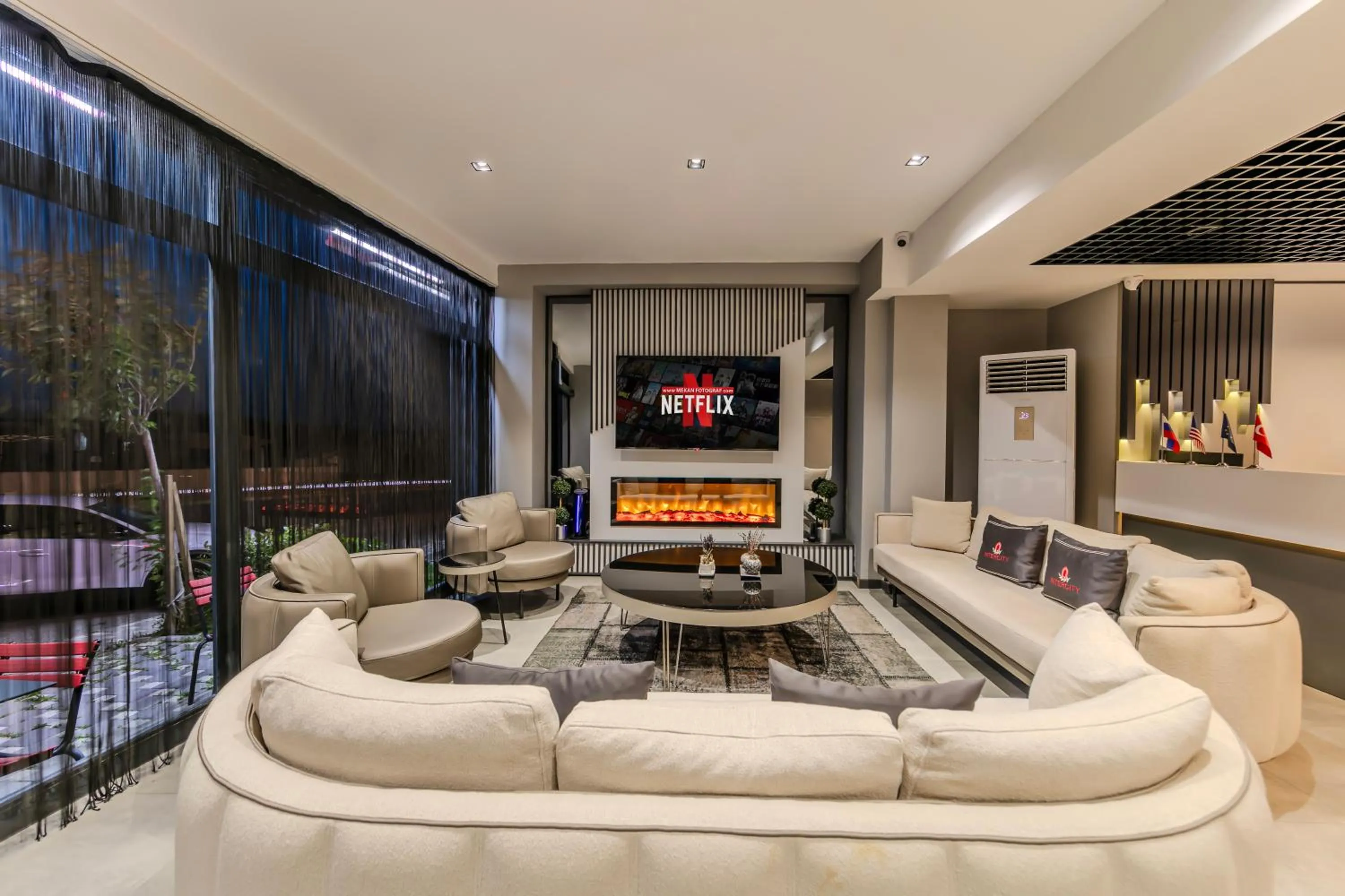 Lobby or reception in Intercity Hotel Istanbul Airport