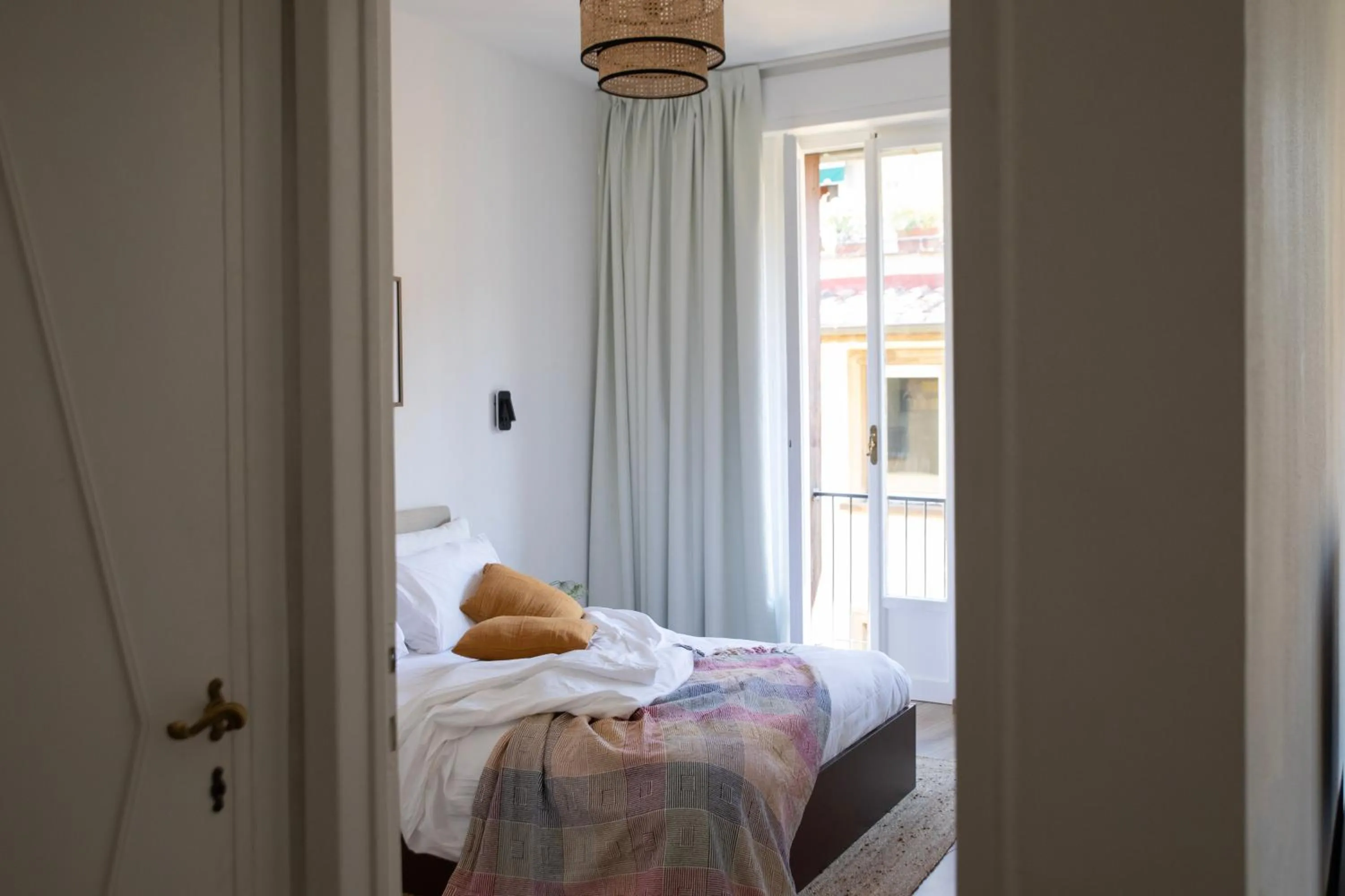 Bed in Bob W Florence Ponte Vecchio