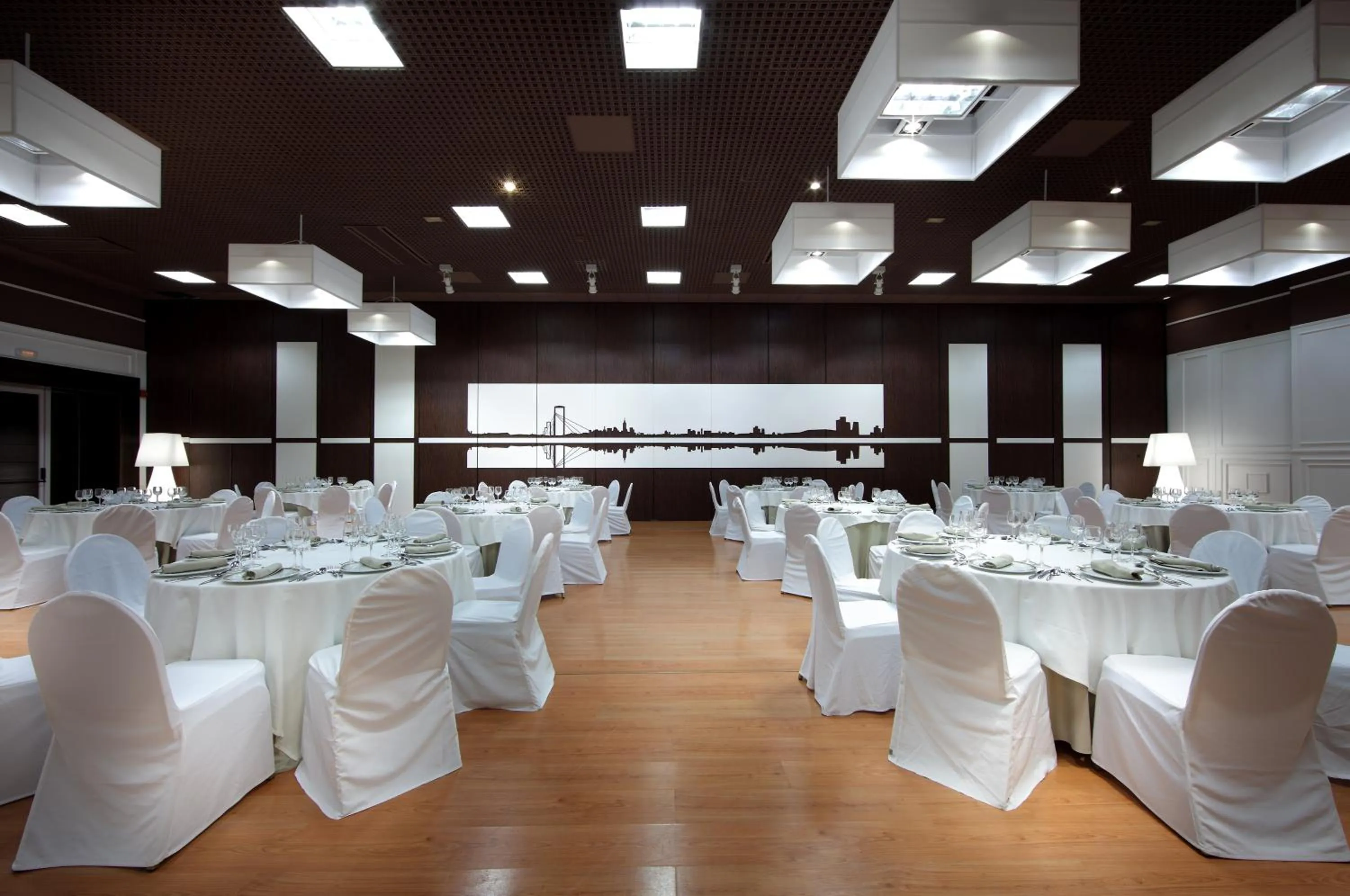 Banquet/Function facilities in Hotel Abades Benacazon