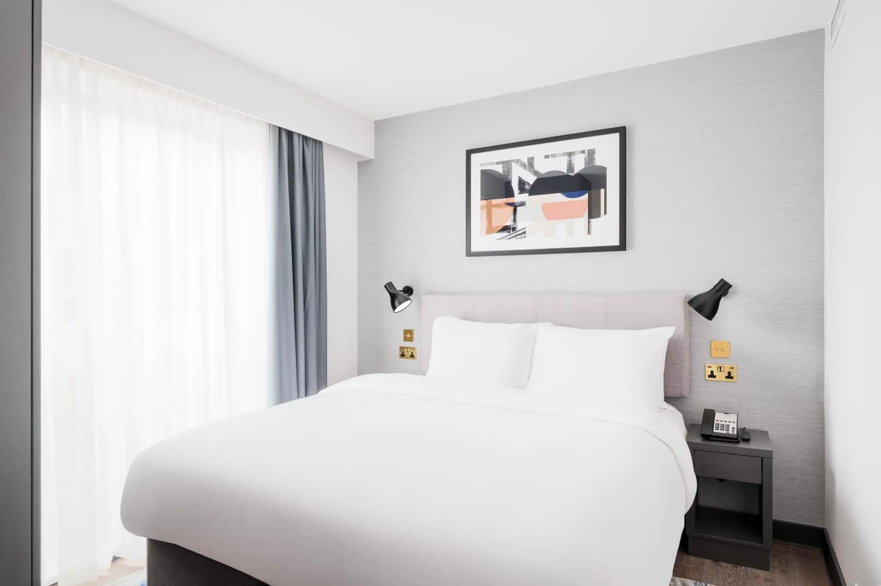 Bedroom, Bed in Staybridge Suites Brighton by IHG Bedroom, Bed in Staybridge Suites Brighton by IHG
