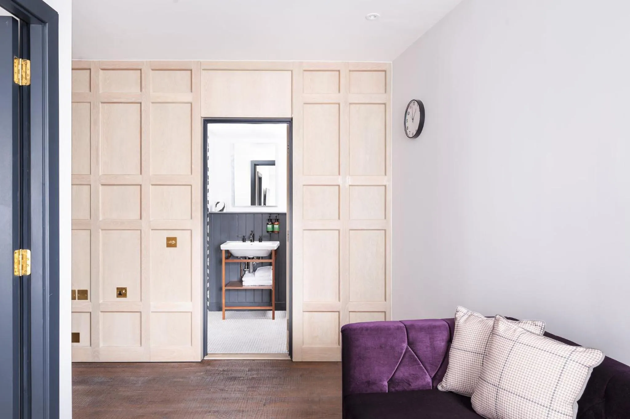 Bedroom in Staybridge Suites Brighton by IHG