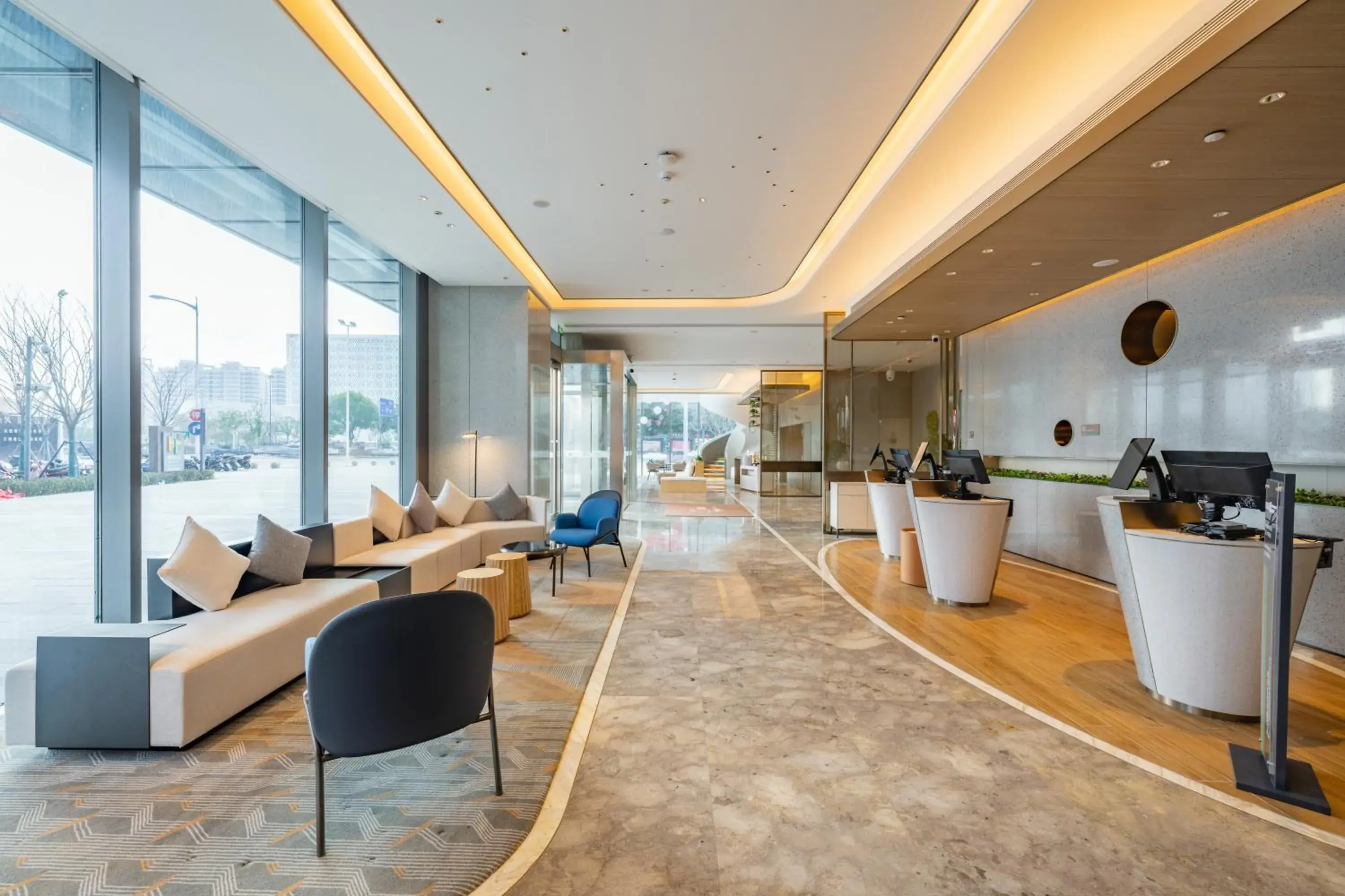 Lobby or reception in EVEN Suzhou Grand Canal by IHG Lobby or reception in EVEN Suzhou Grand Canal by IHG