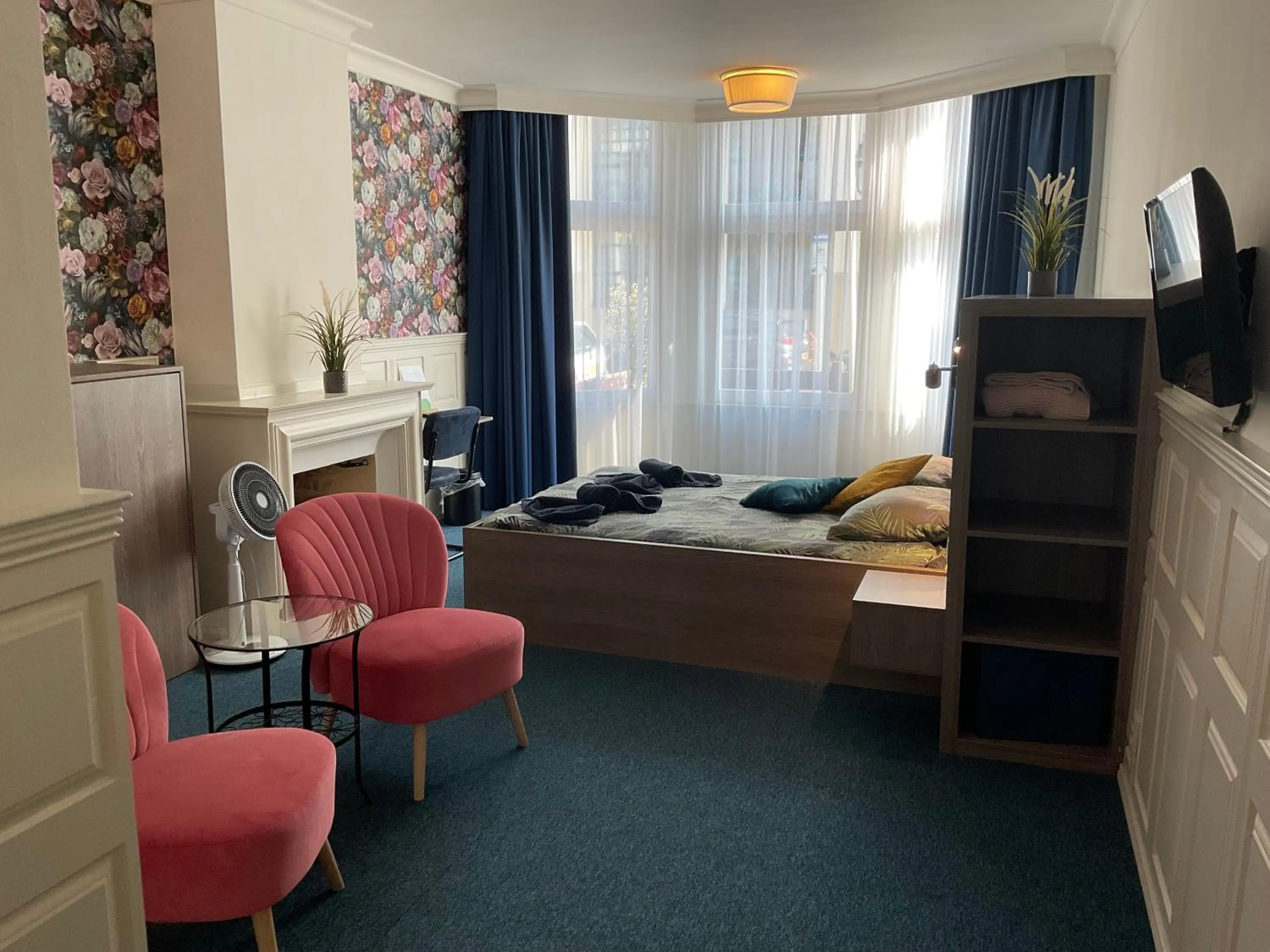 Photo of the whole room, Bed in Hotel Poseidon