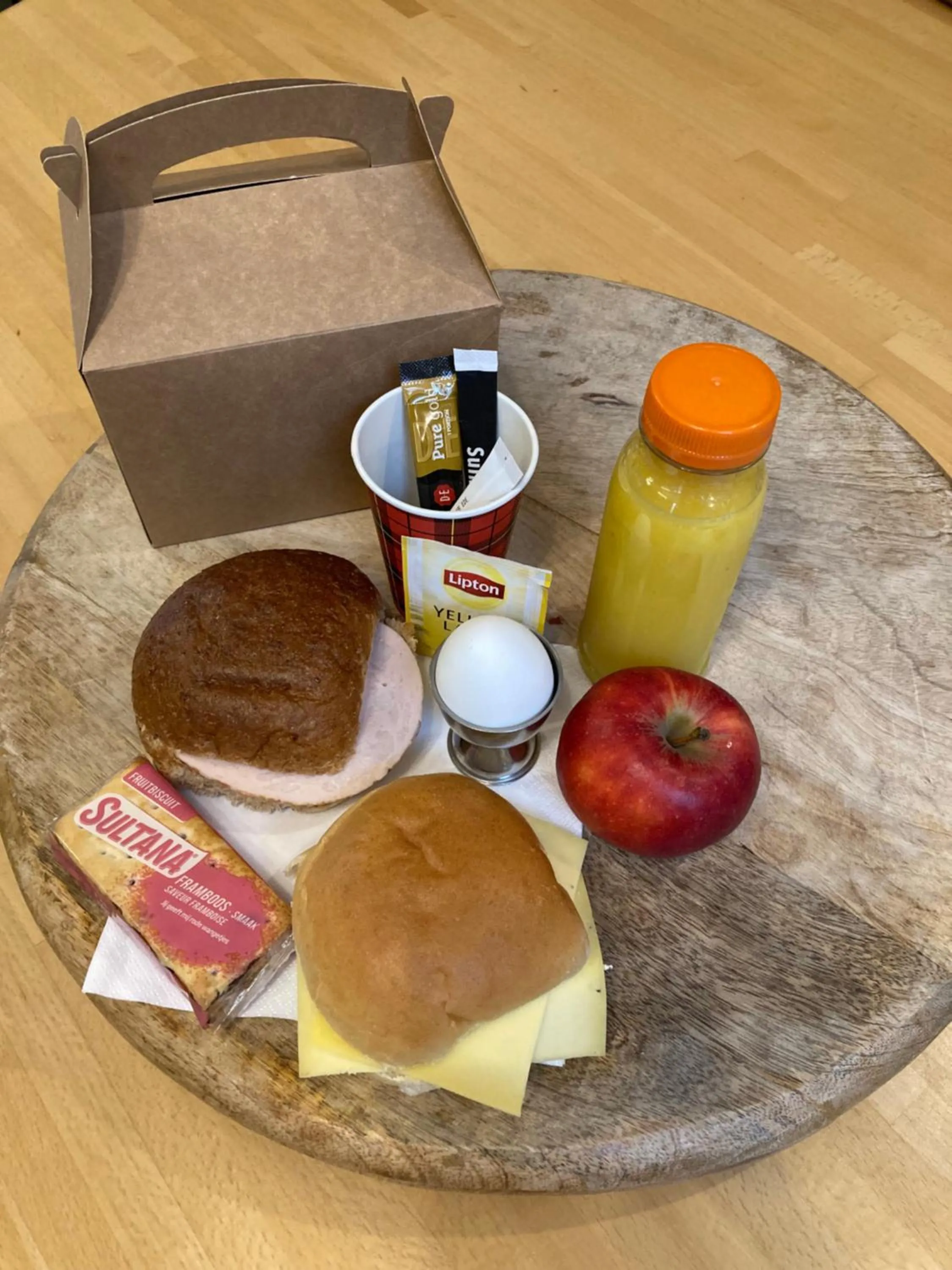 Breakfast in Hotel Poseidon